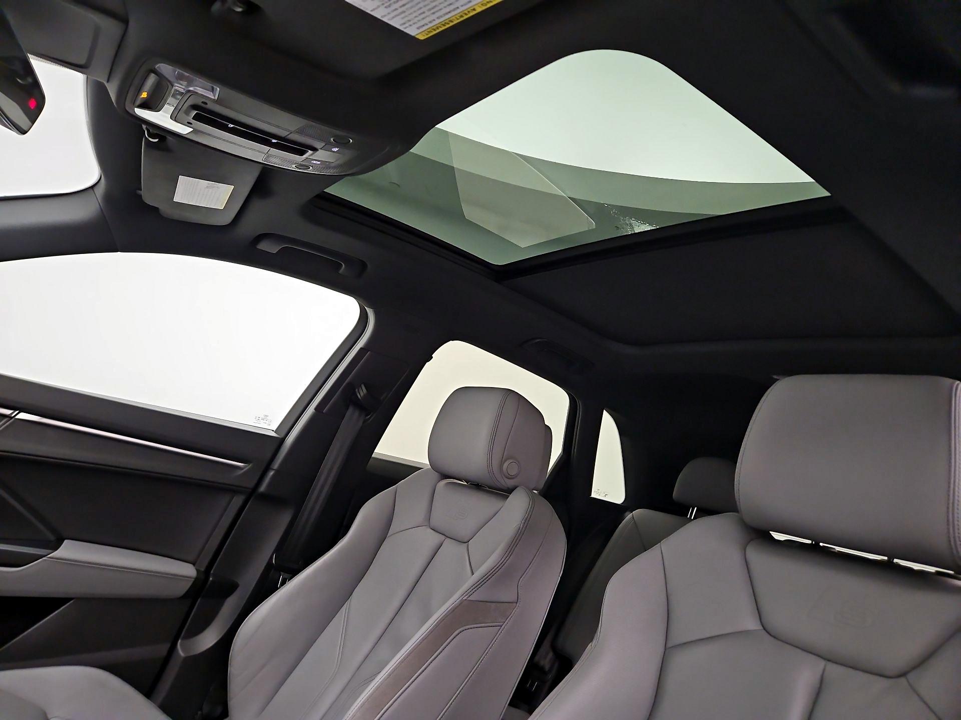 Thumbnail: 2020 Audi Q3 - 20