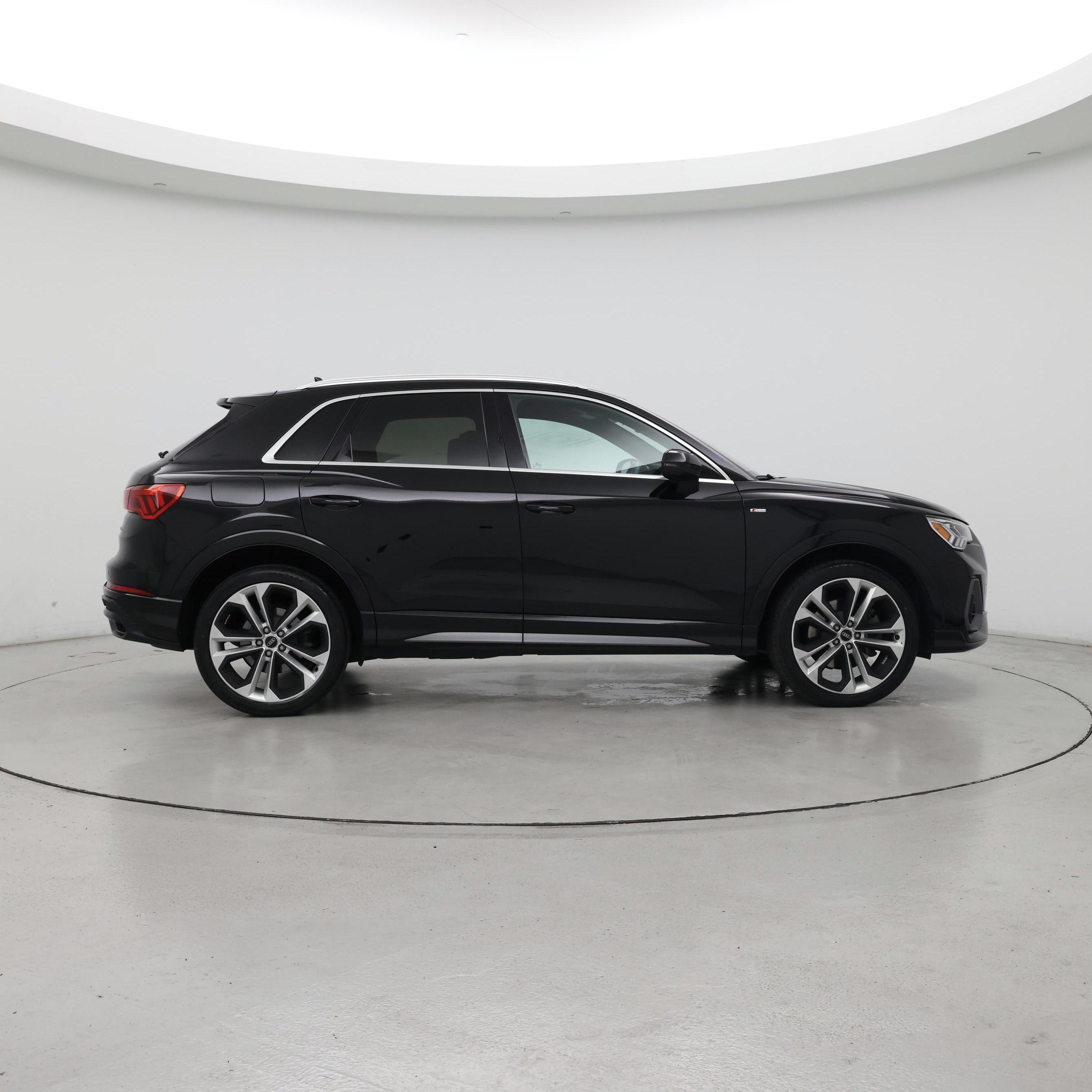 Thumbnail: 2020 Audi Q3 - 7