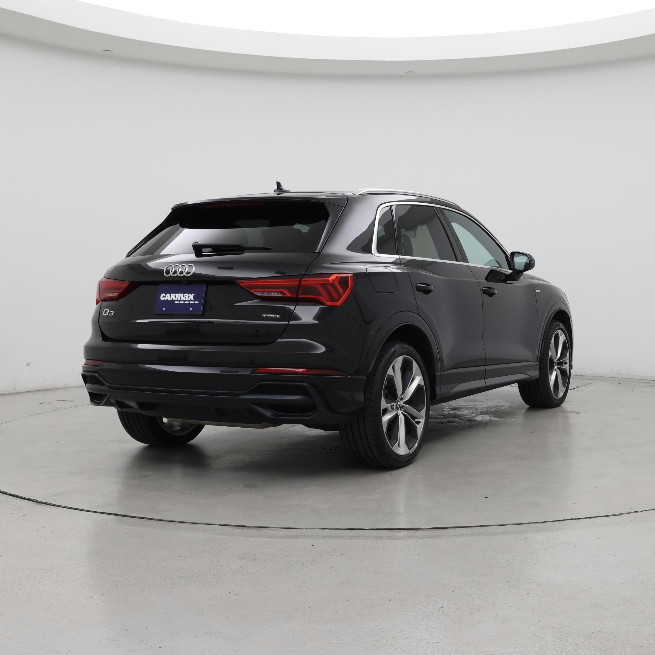 Thumbnail: 2020 Audi Q3 - 8