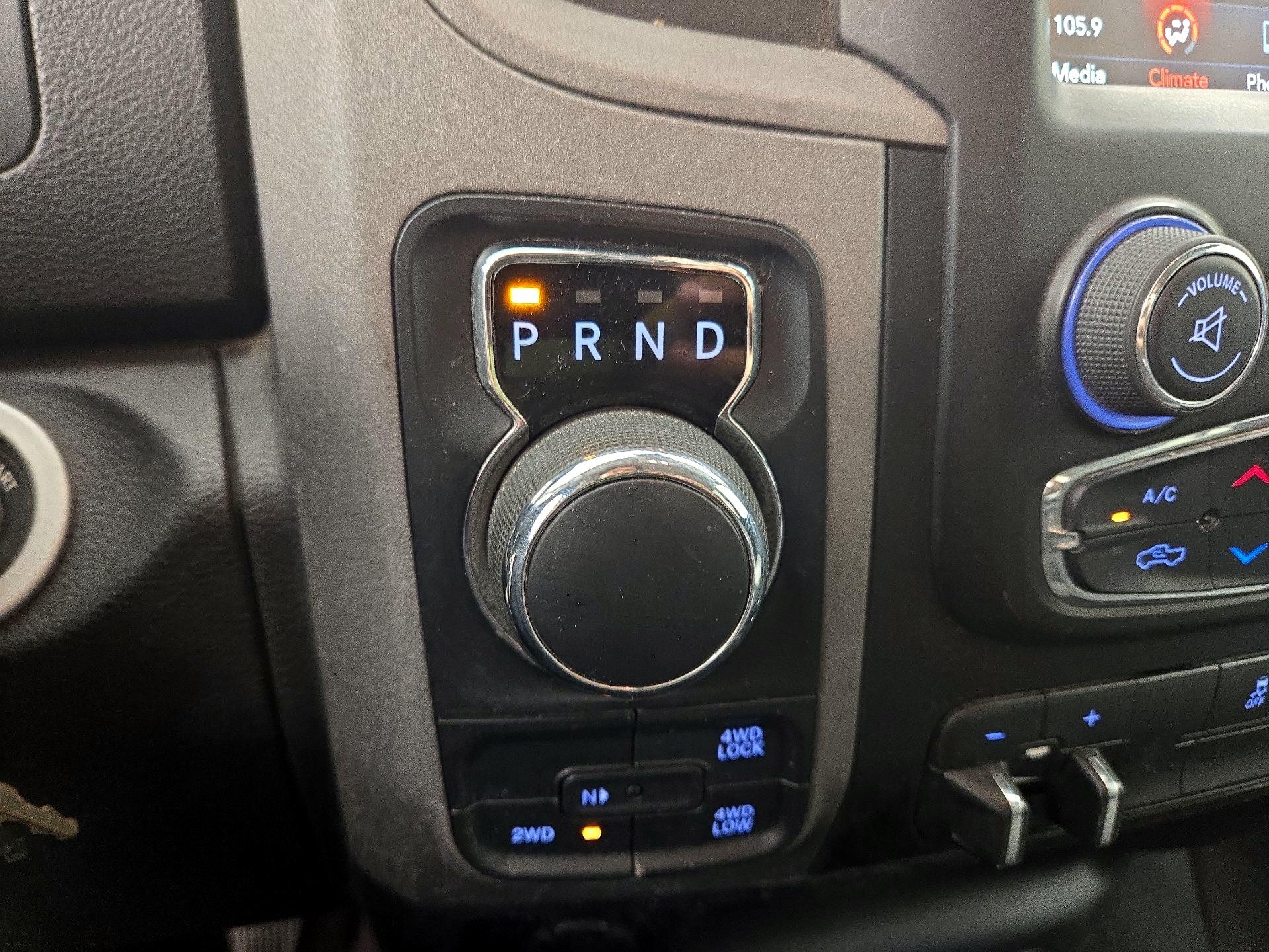 Thumbnail: 2021 RAM 1500 Classic - 17