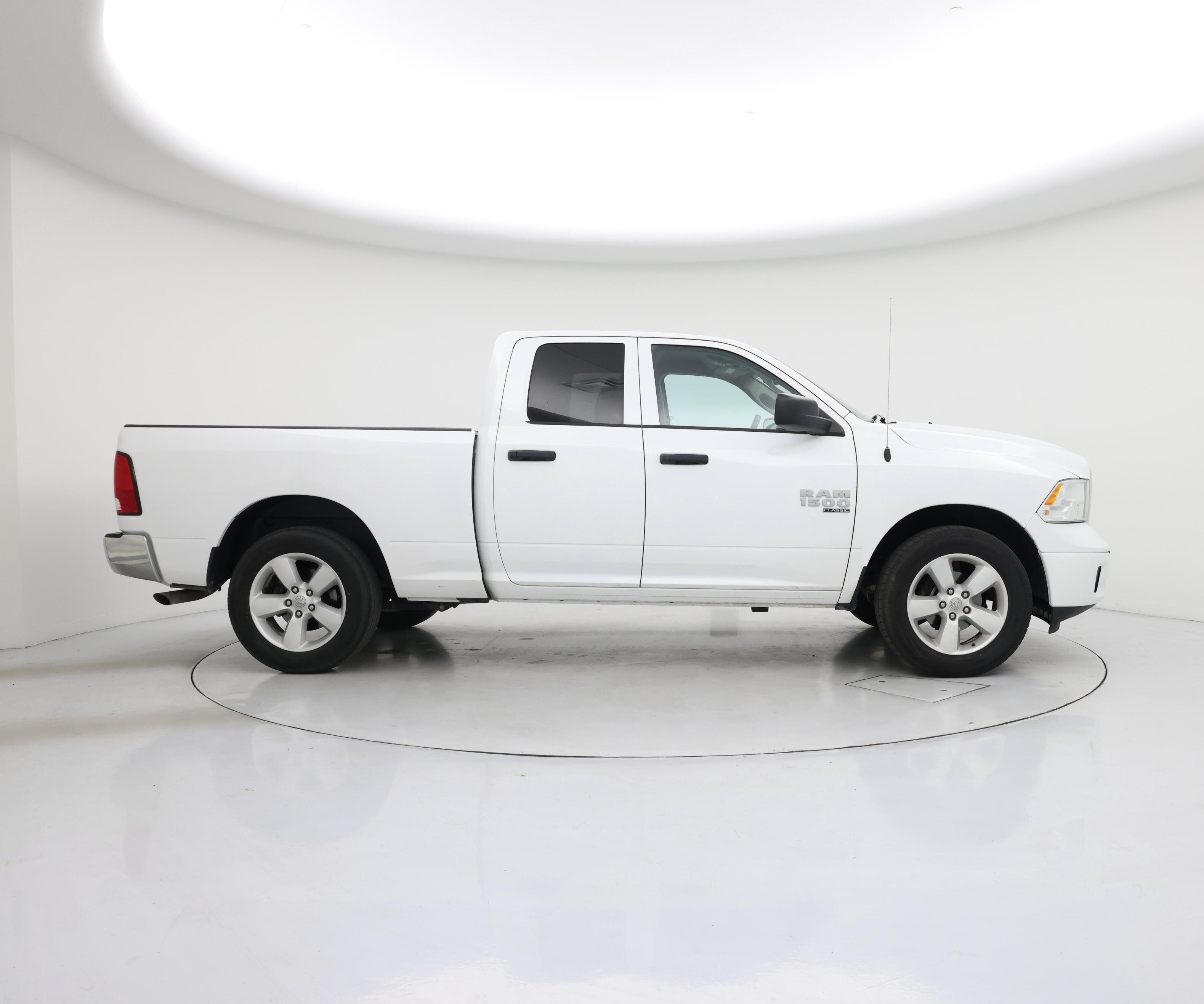 Thumbnail: 2021 RAM 1500 Classic - 7