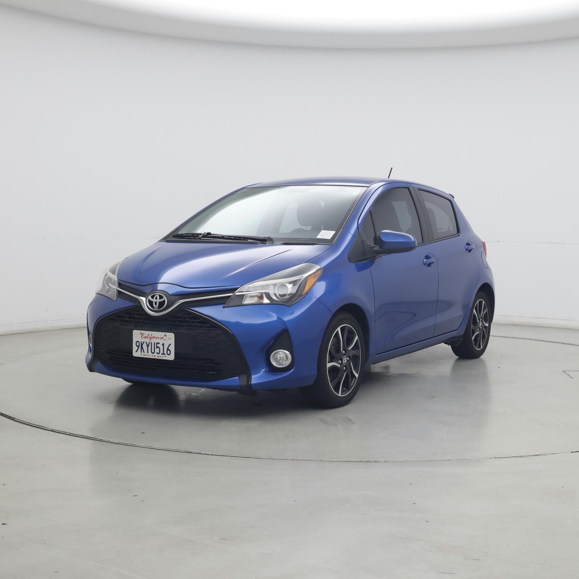 Thumbnail: 2015 Toyota Yaris - 4