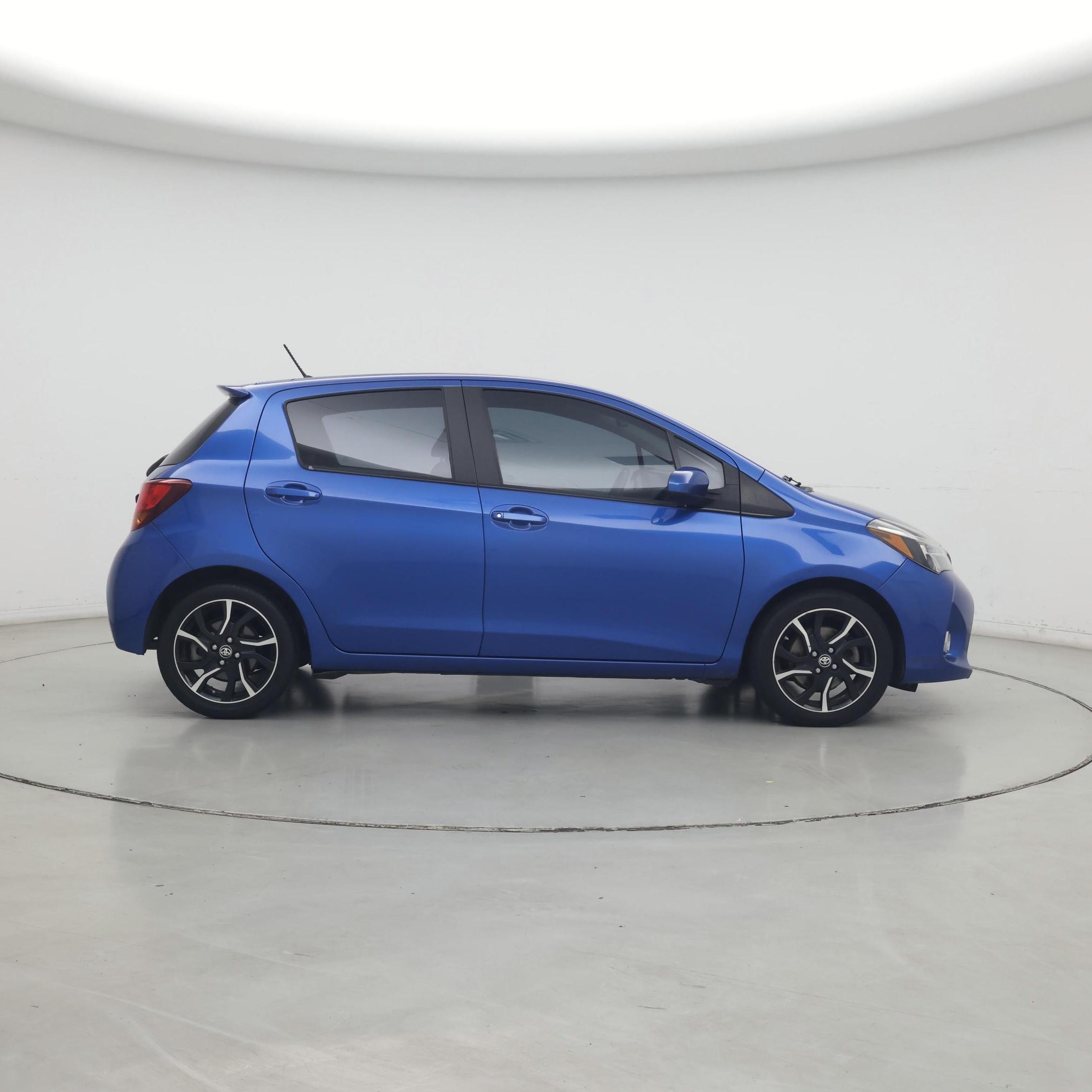 Thumbnail: 2015 Toyota Yaris - 7