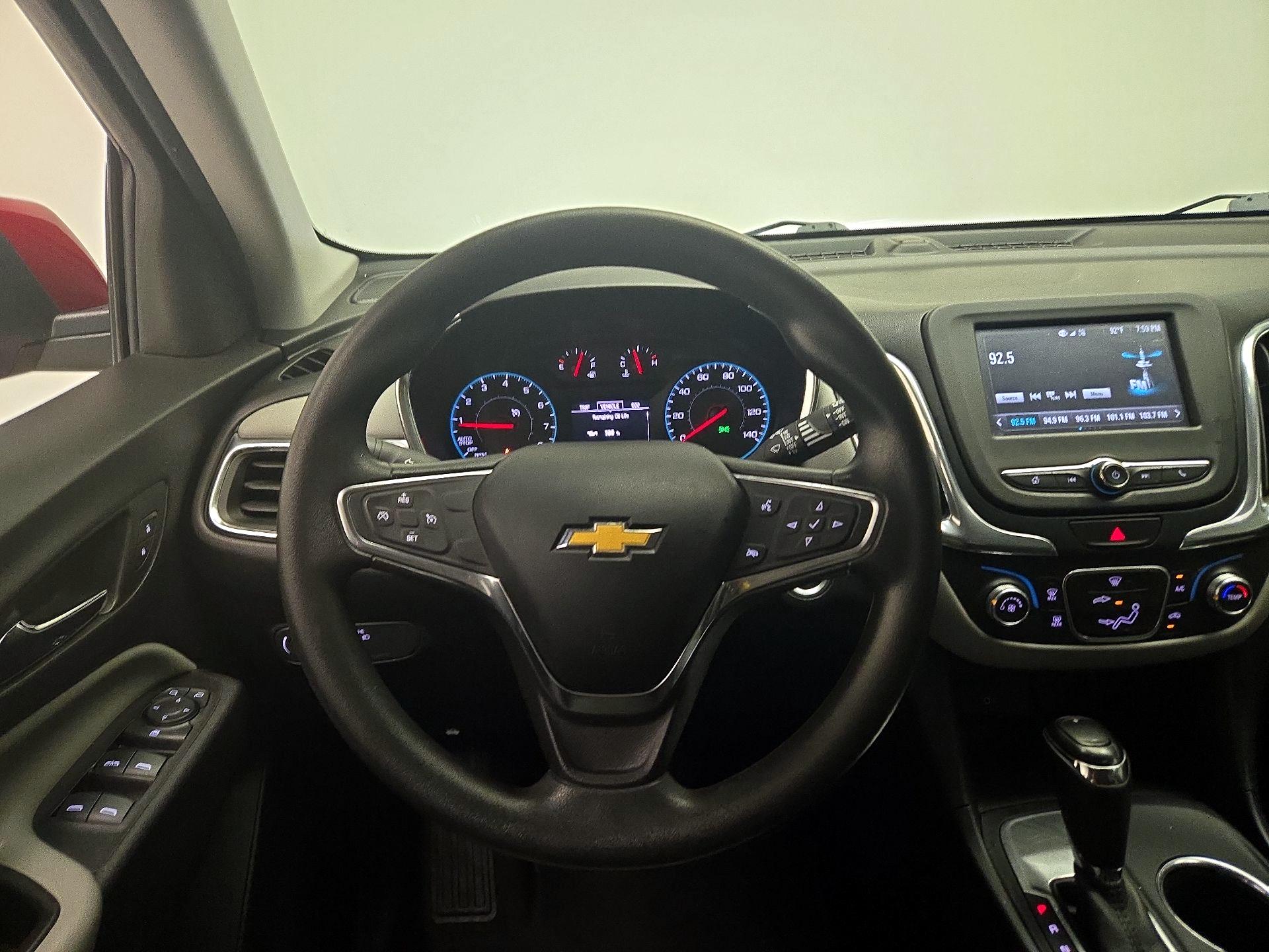 Thumbnail: 2018 Chevrolet Equinox - 10