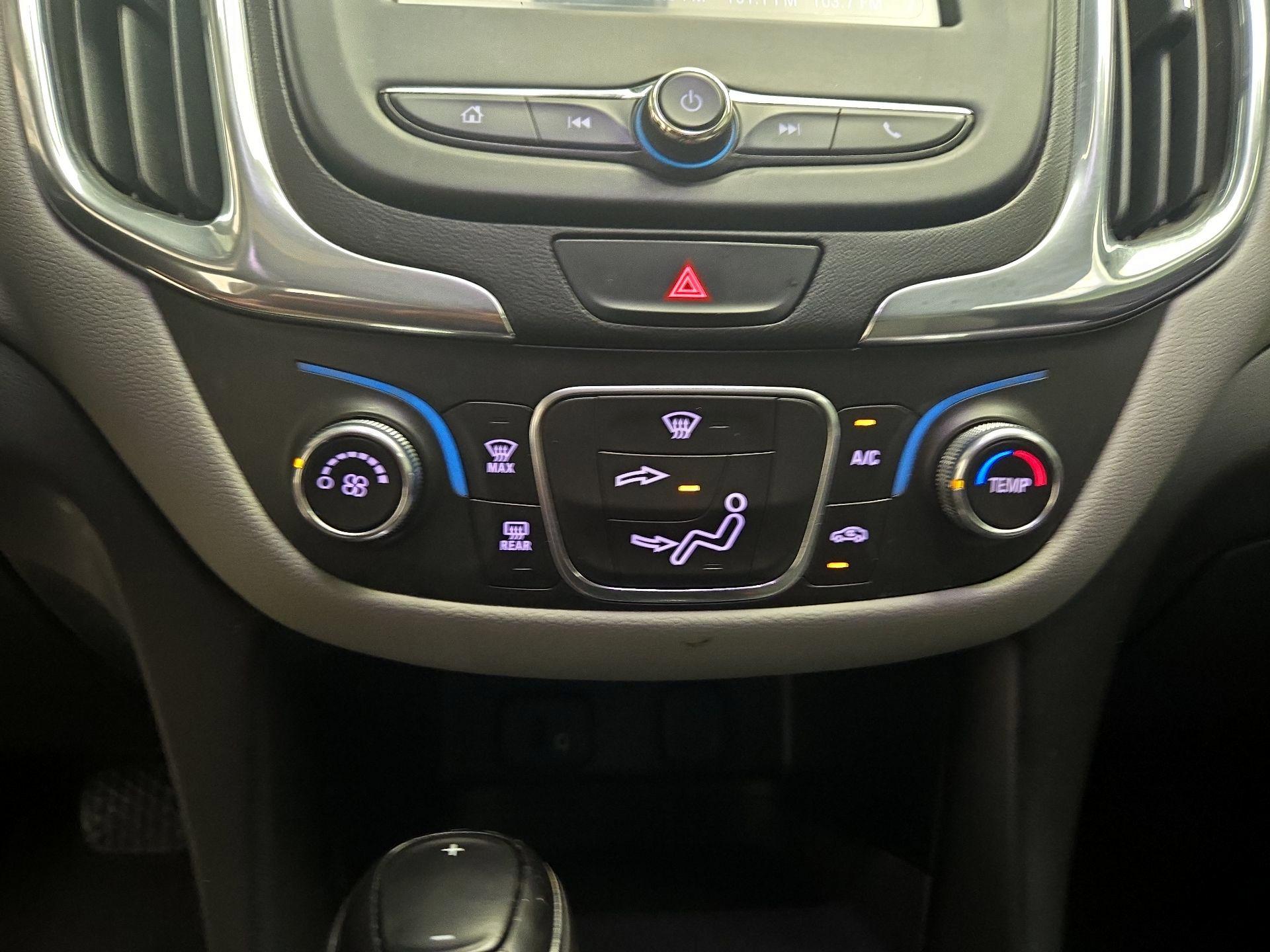 Thumbnail: 2018 Chevrolet Equinox - 16