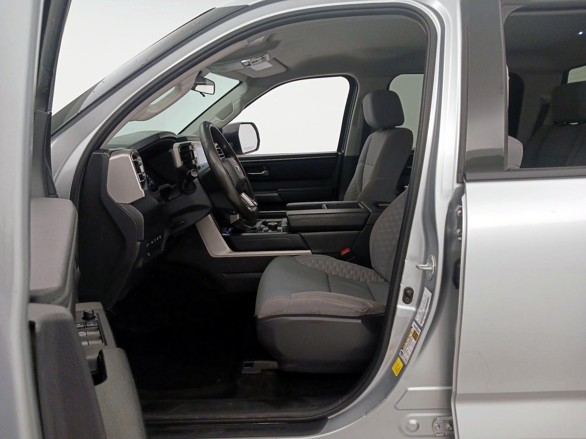 Thumbnail: 2022 Toyota Tundra - 11