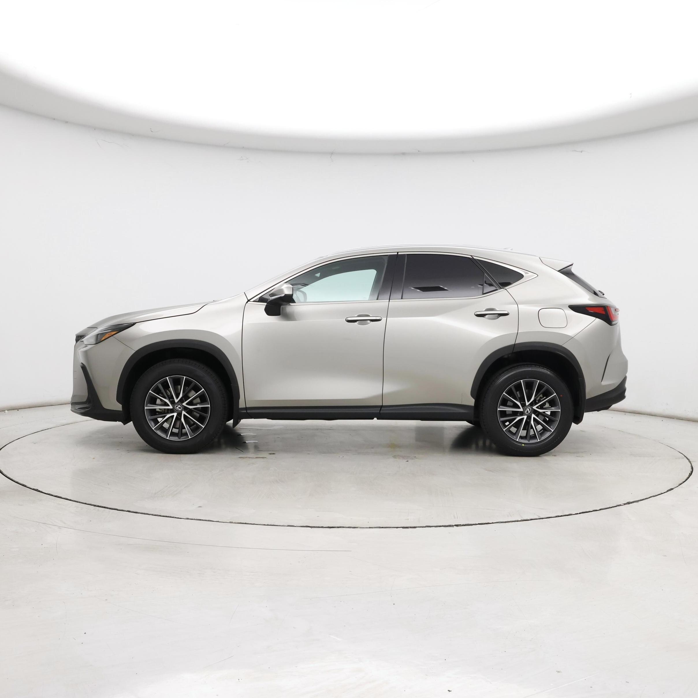 Thumbnail: 2024 Lexus NX - 3