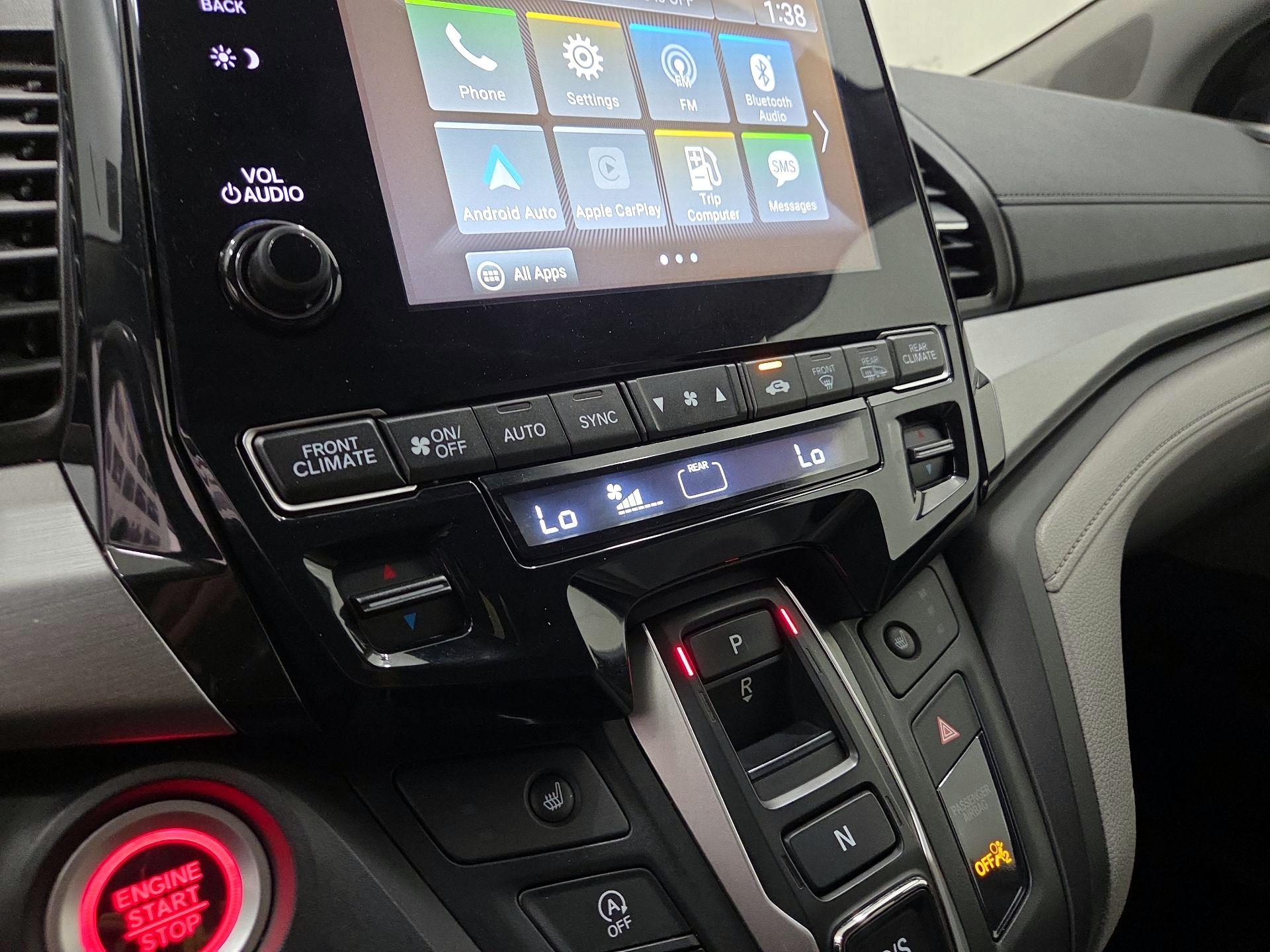 Thumbnail: 2020 Honda Odyssey - 16