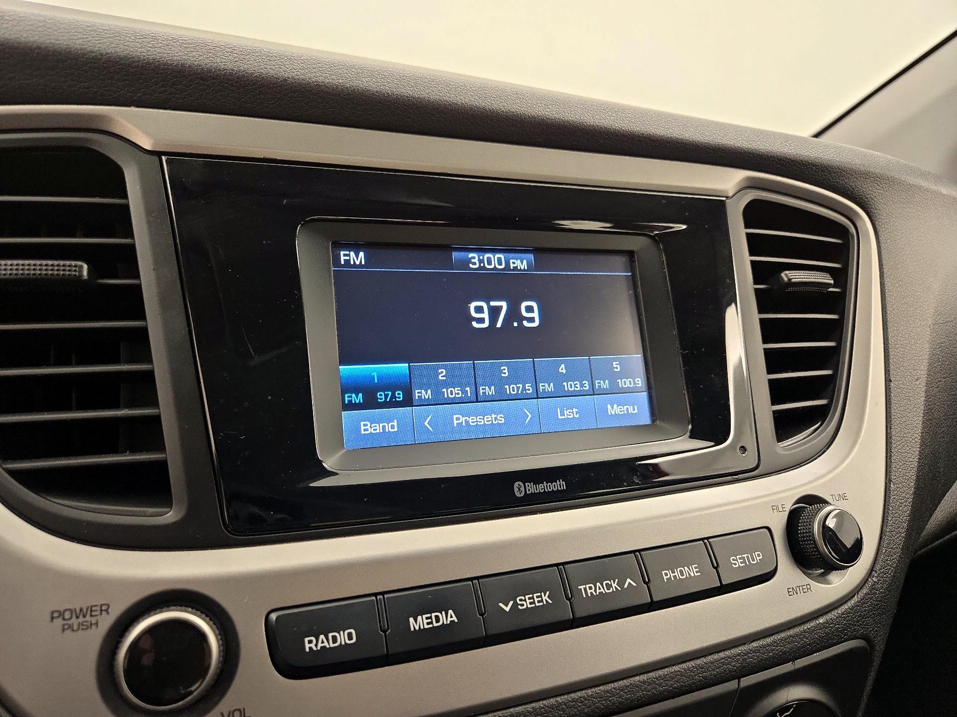 Thumbnail: 2020 Hyundai Accent - 15