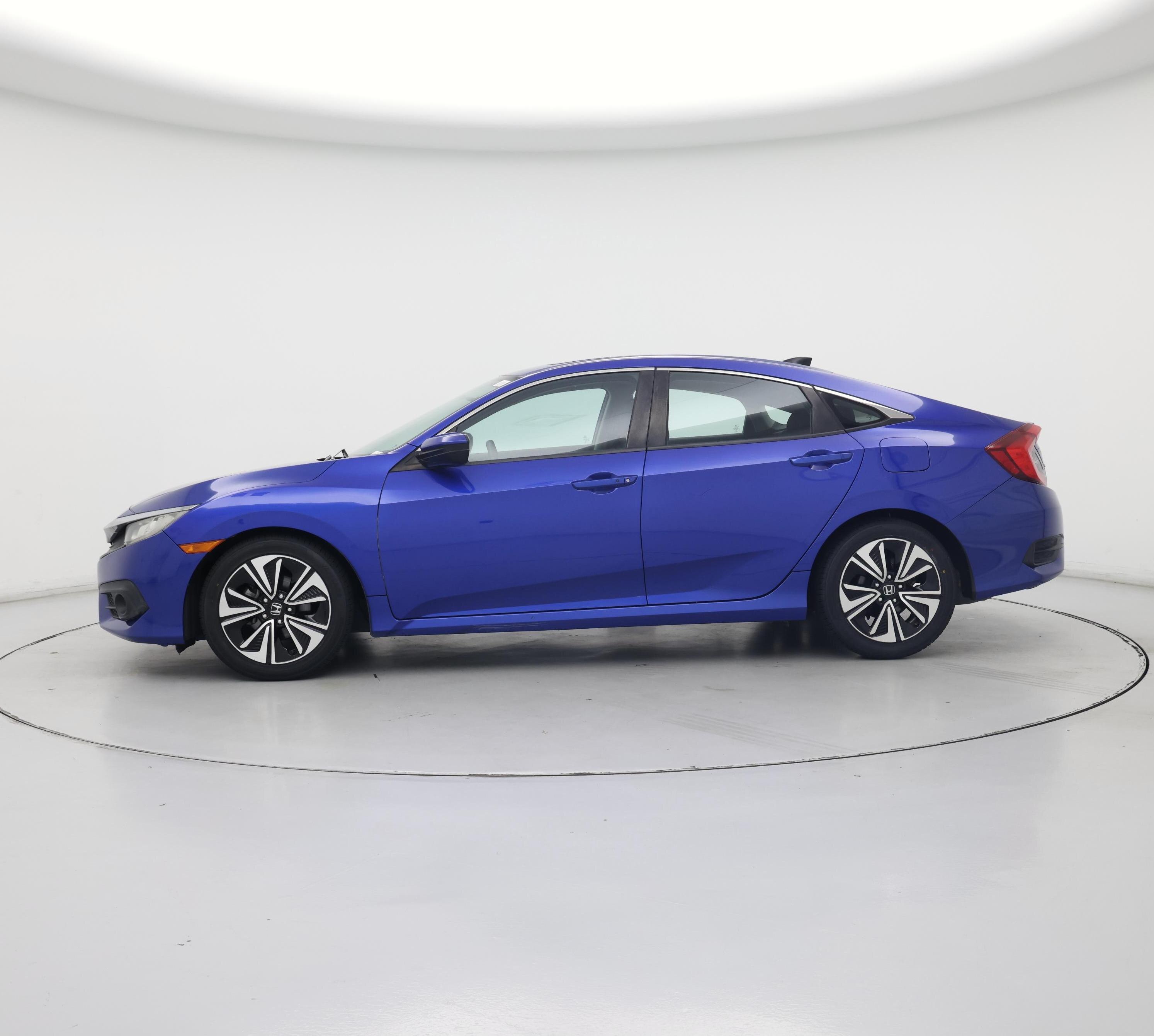 Thumbnail: 2017 Honda Civic - 3