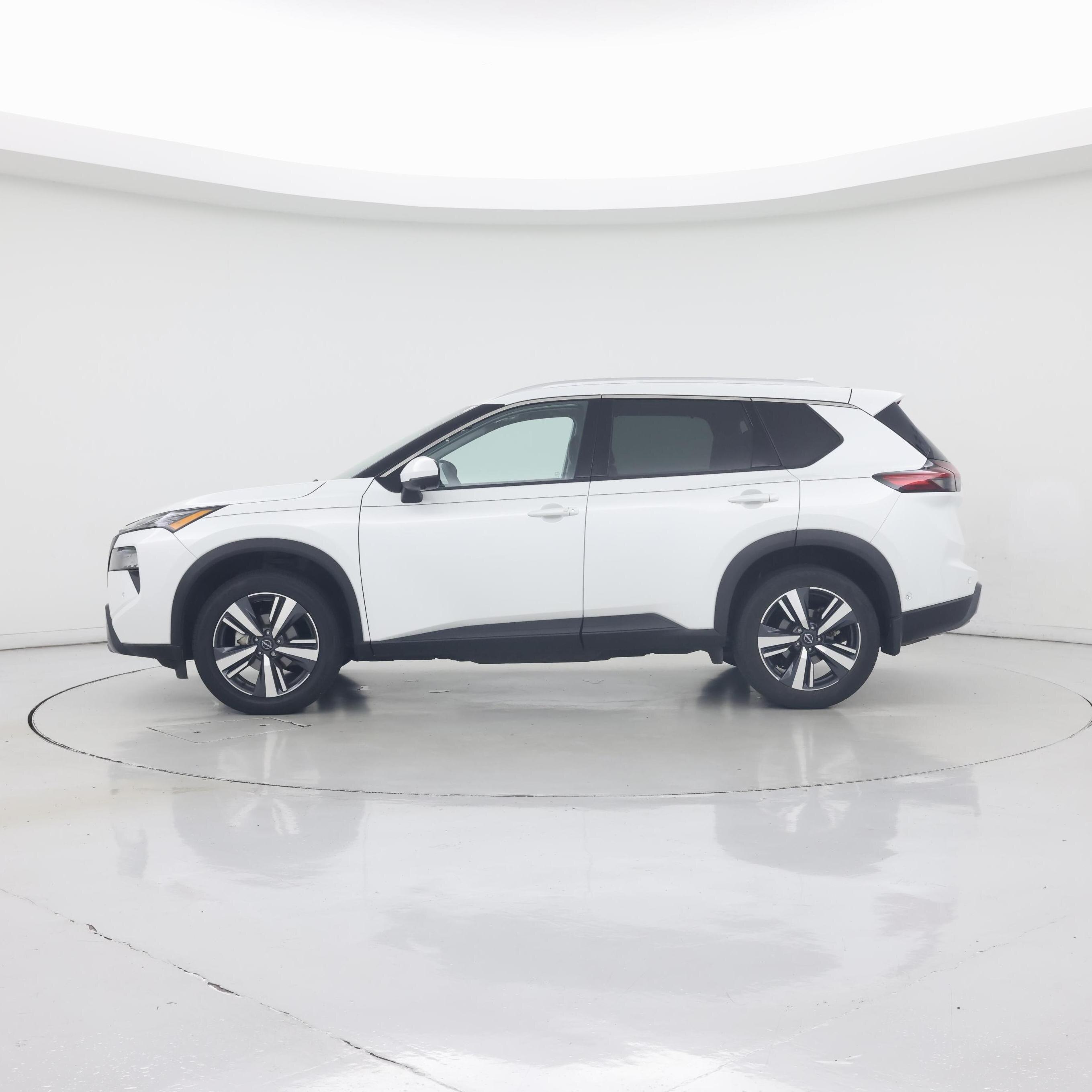 Thumbnail: 2024 Nissan Rogue - 3