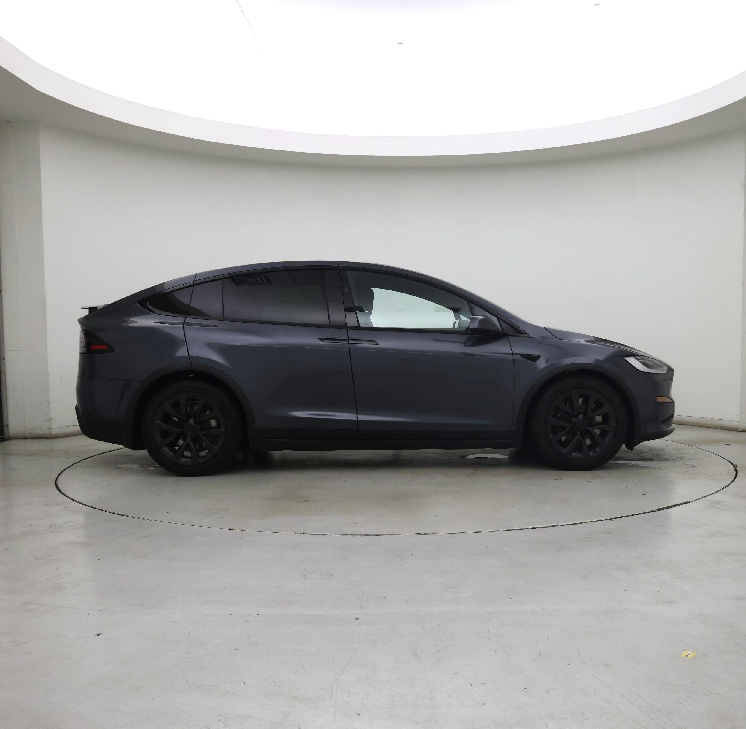 Thumbnail: 2022 Tesla Model X - 7