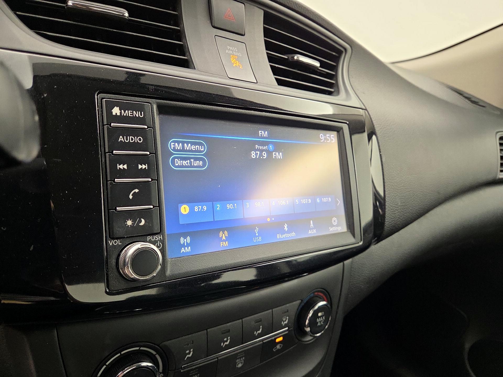 Thumbnail: 2019 Nissan Sentra - 15