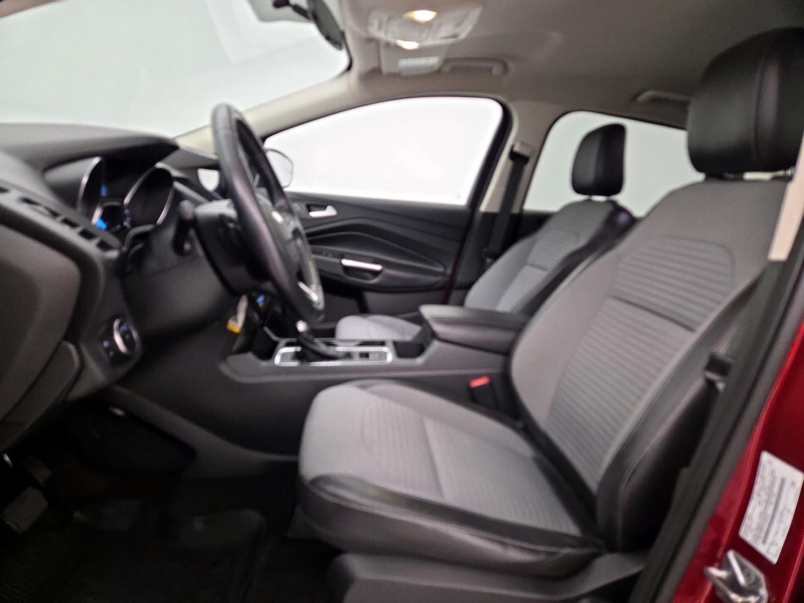 2018 Ford Escape SE - Photo 12