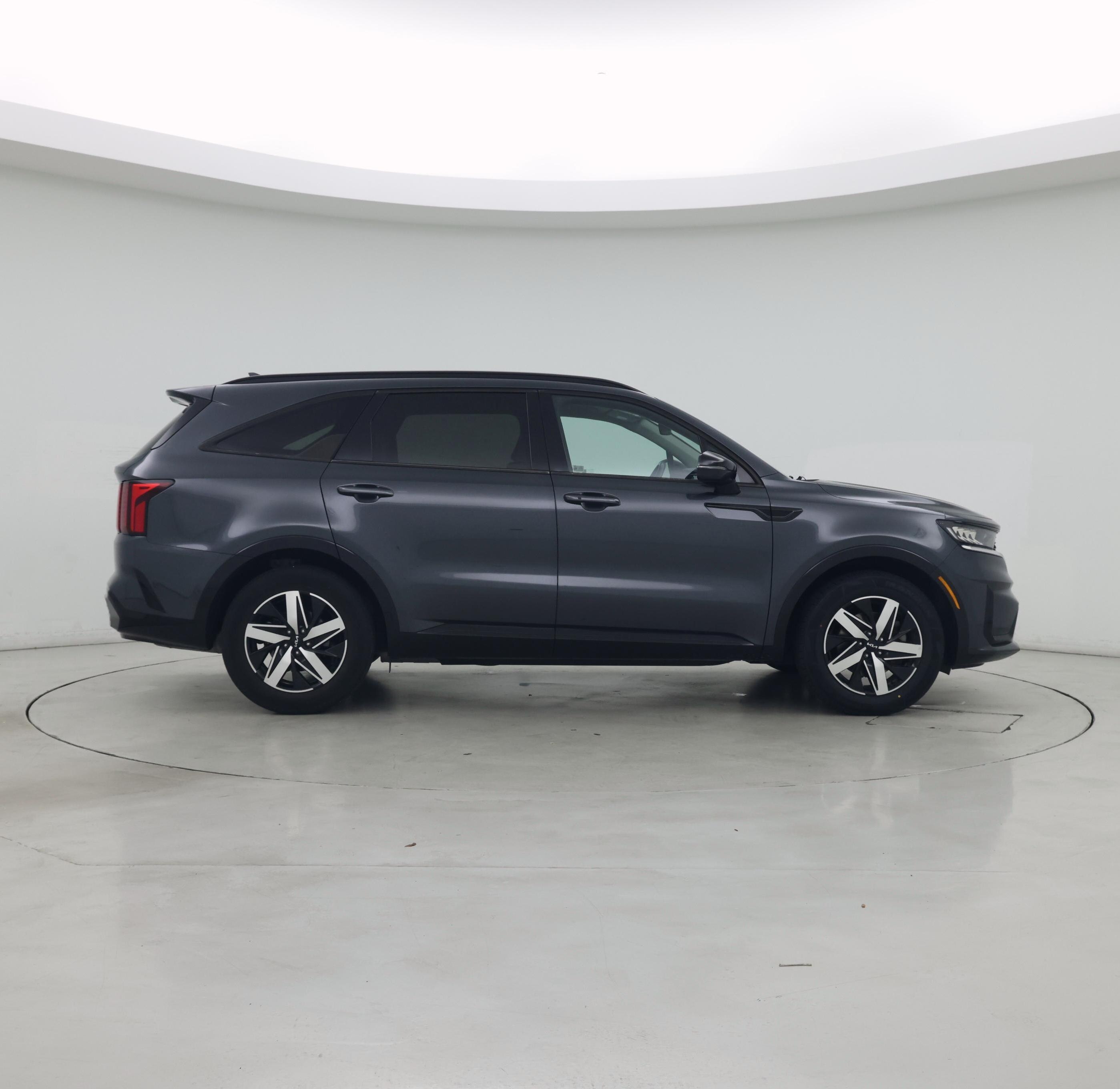 Thumbnail: 2023 Kia Sorento - 7