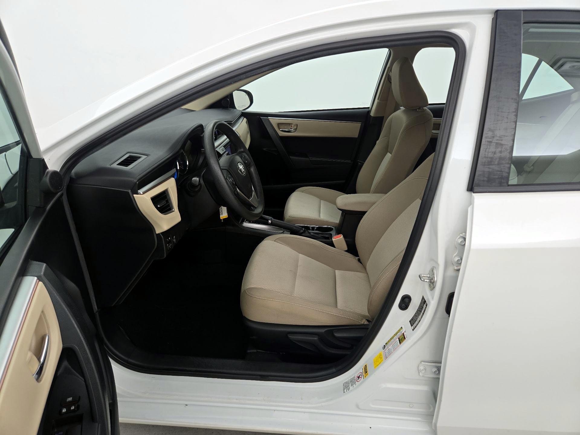 Thumbnail: 2016 Toyota Corolla - 11