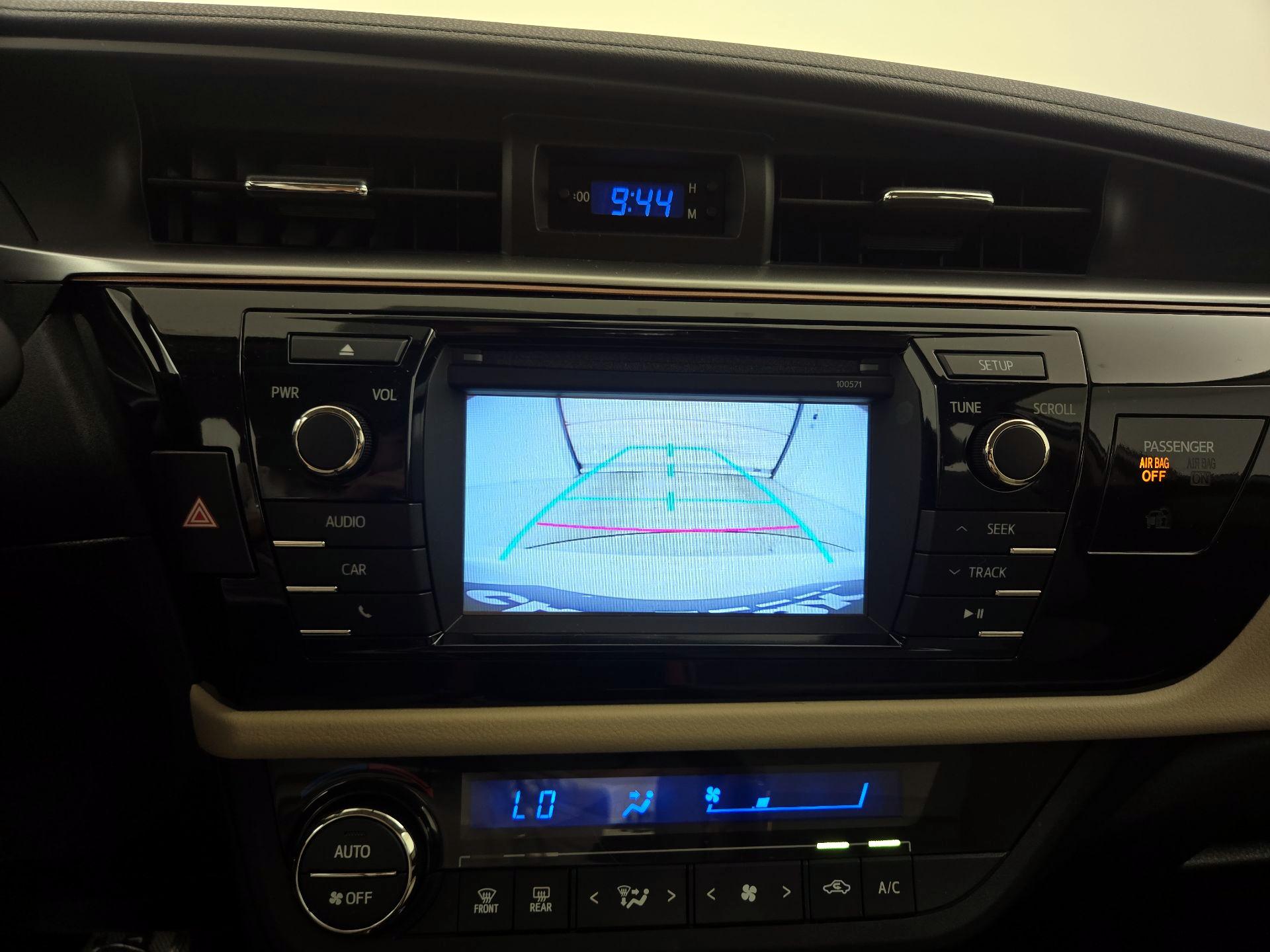 Thumbnail: 2016 Toyota Corolla - 14