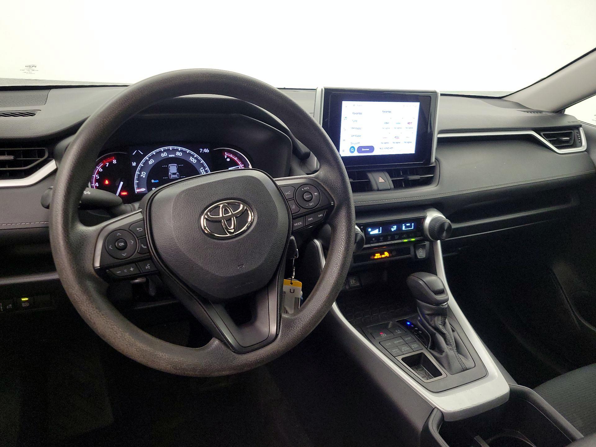Thumbnail: 2023 Toyota RAV4 - 9