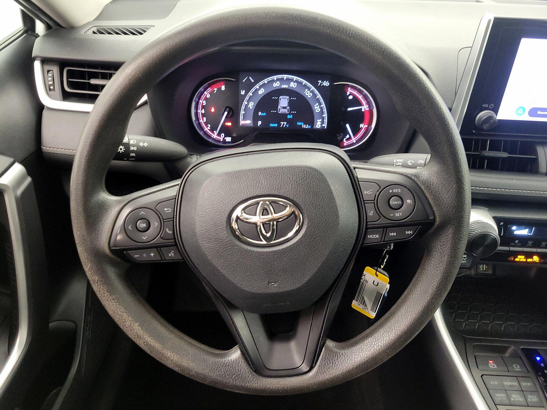 Thumbnail: 2023 Toyota RAV4 - 10