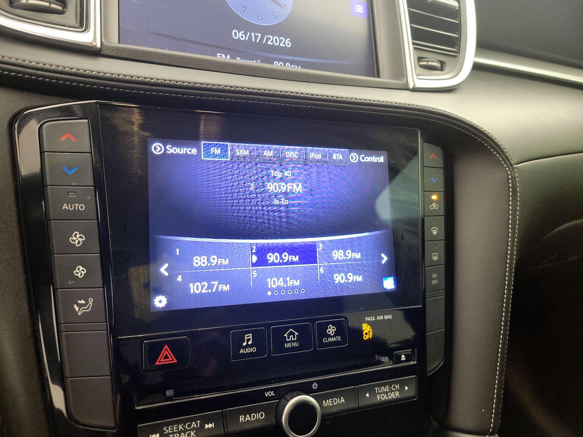 Thumbnail: 2019 INFINITI QX50 - 15
