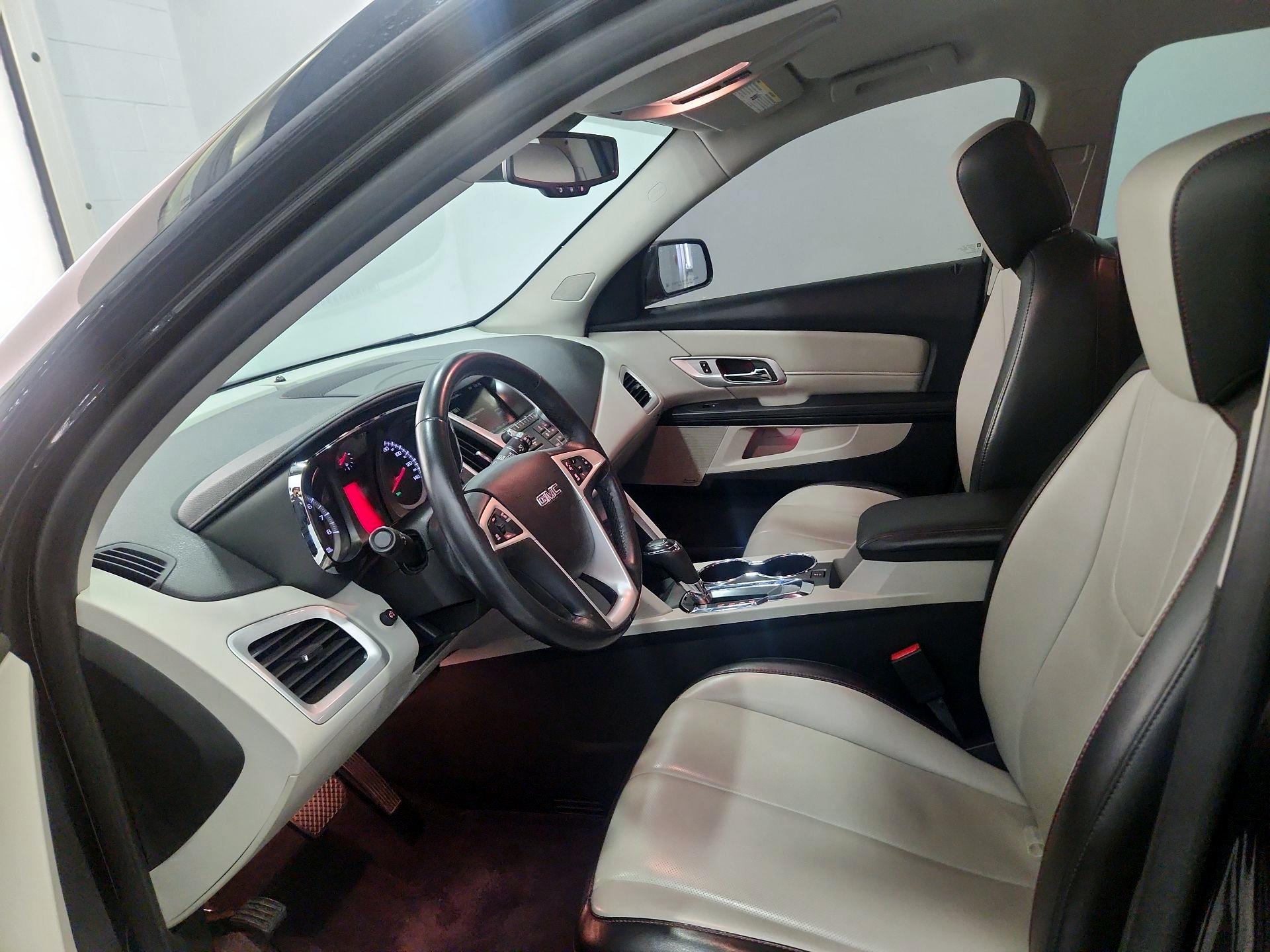 Thumbnail: 2016 GMC Terrain - 11