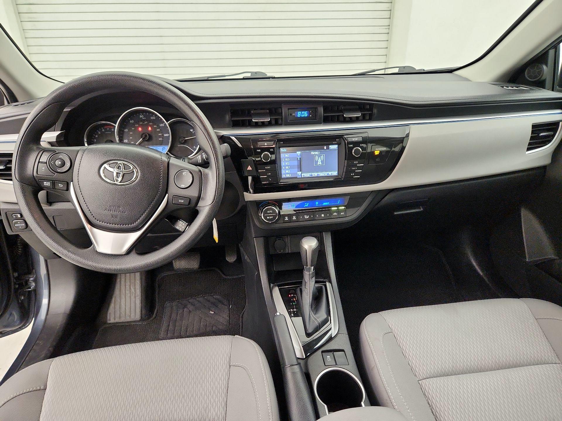 Thumbnail: 2014 Toyota Corolla - 9