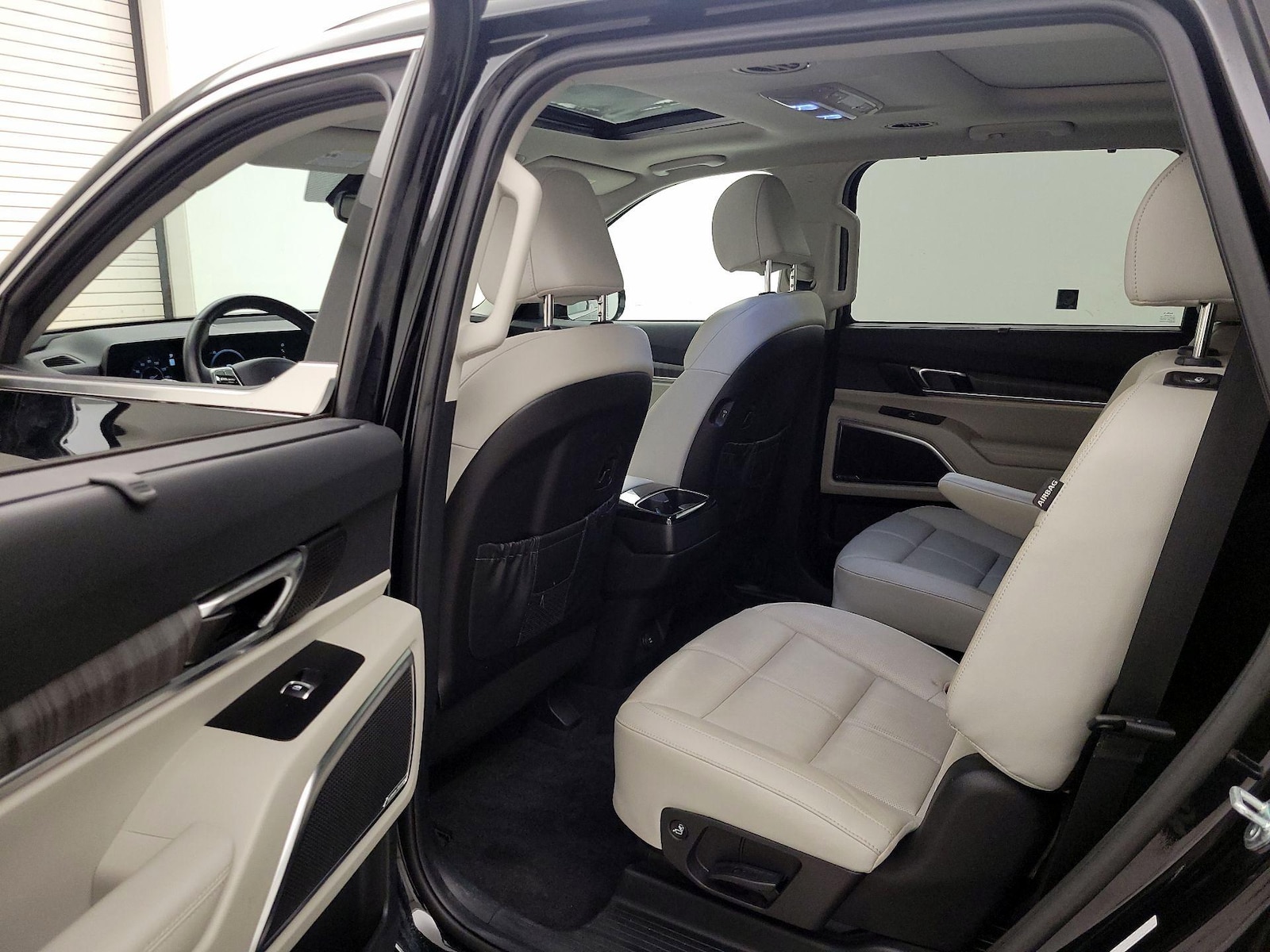 2024 Kia Telluride SX - Photo 22