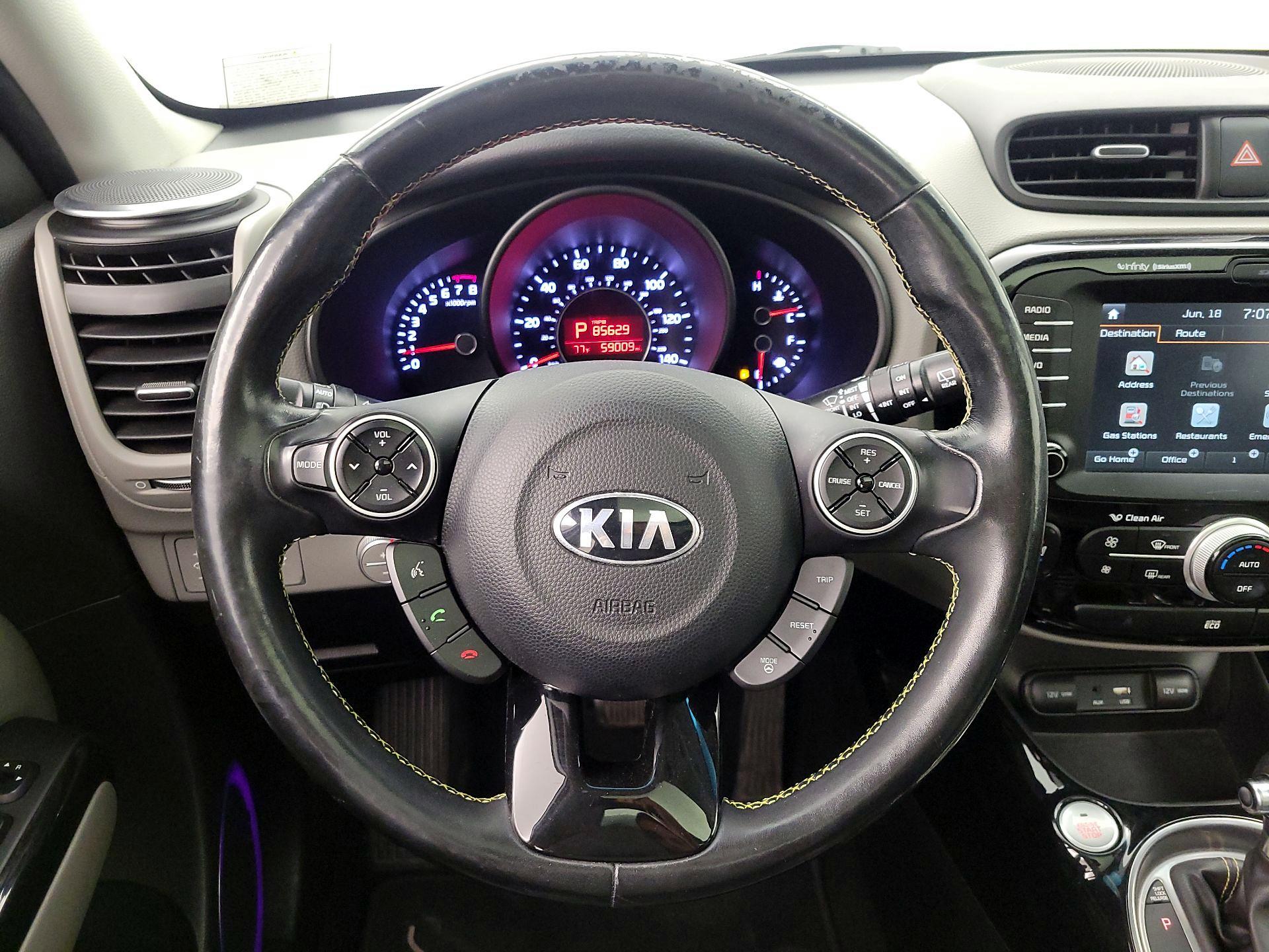 Thumbnail: 2016 Kia Soul - 10