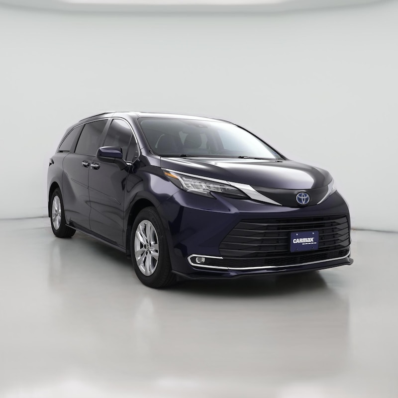 2023 Toyota Sienna Hybrid XLE