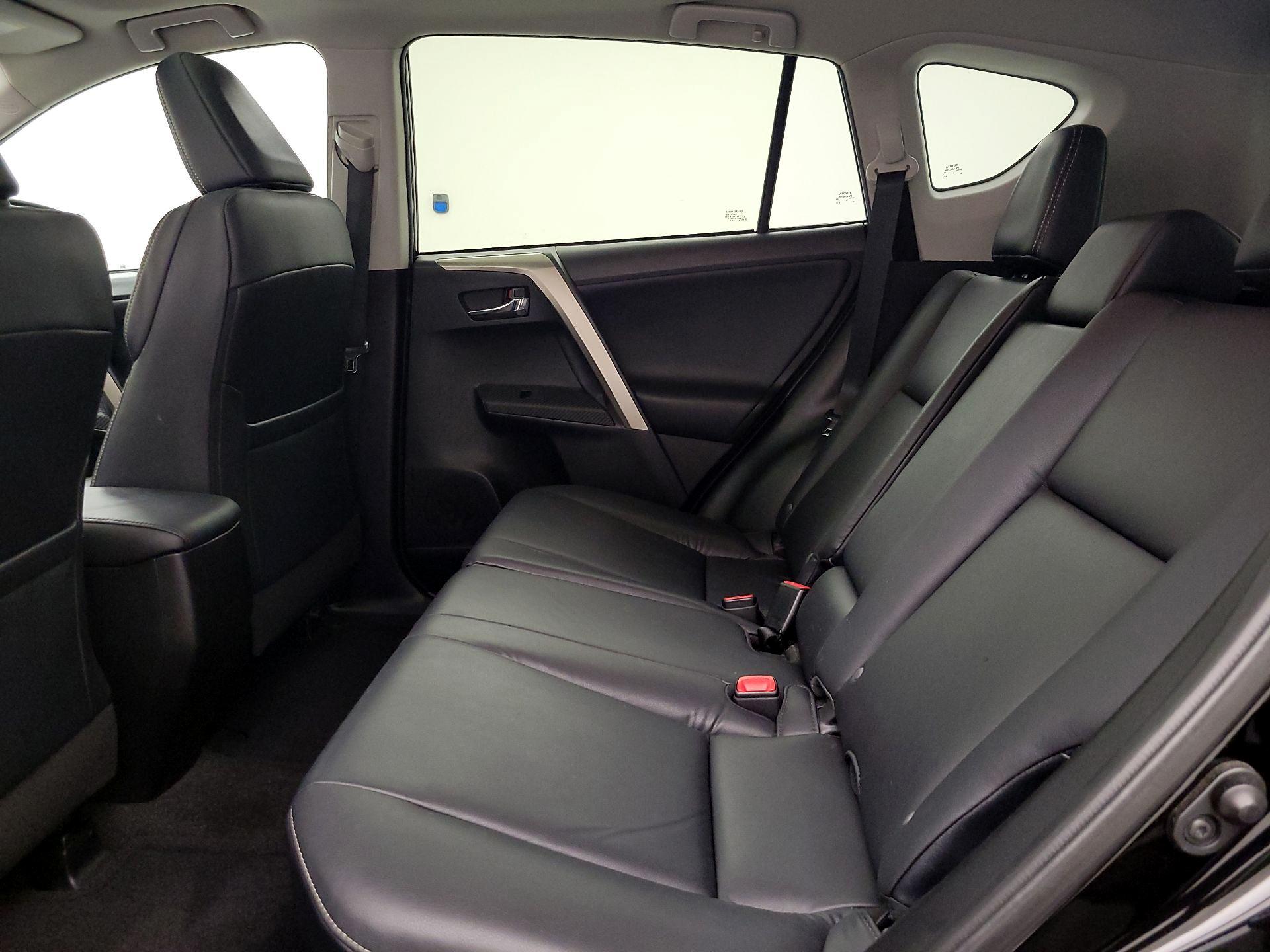 Thumbnail: 2014 Toyota RAV4 - 20
