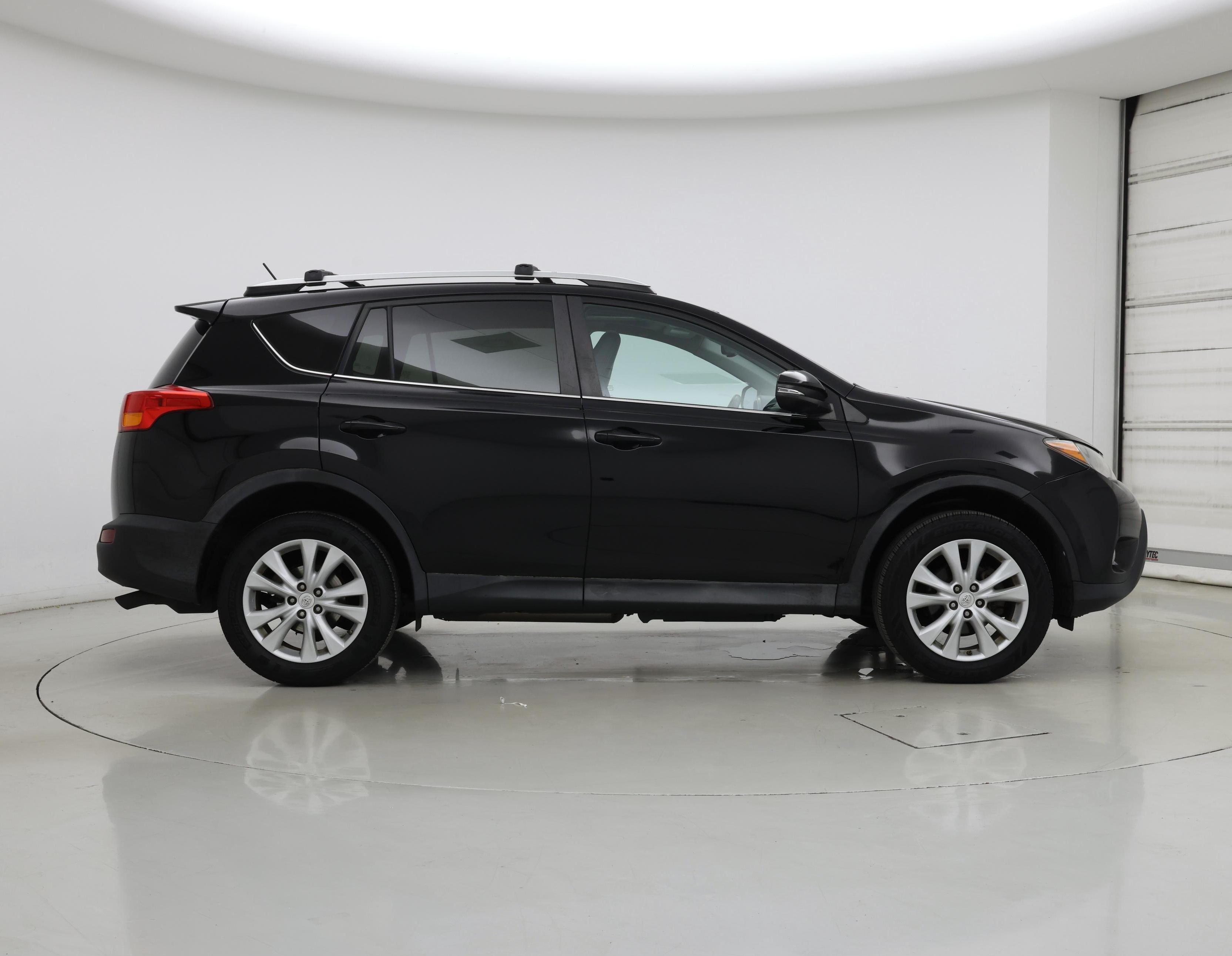 Thumbnail: 2014 Toyota RAV4 - 7