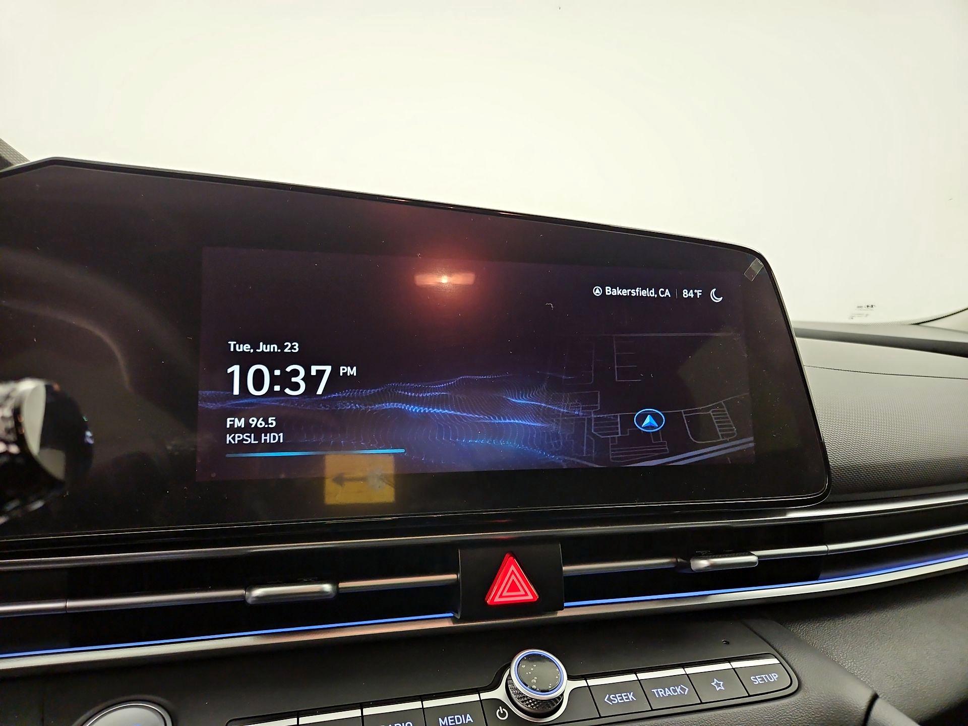 Thumbnail: 2024 Hyundai Elantra - 13