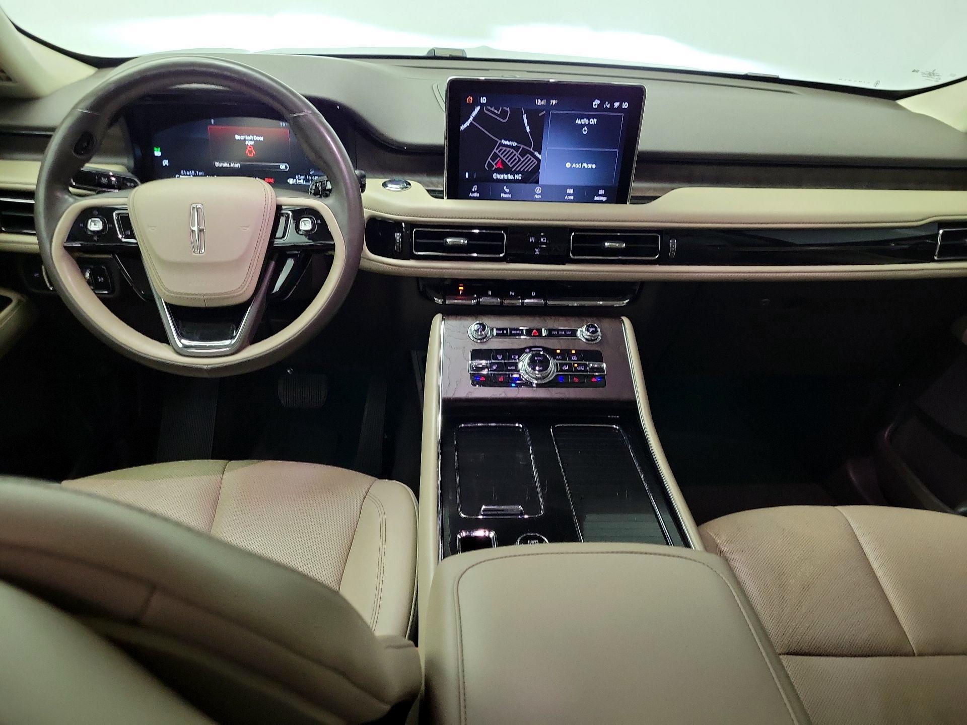 Thumbnail: 2022 Lincoln Aviator - 9