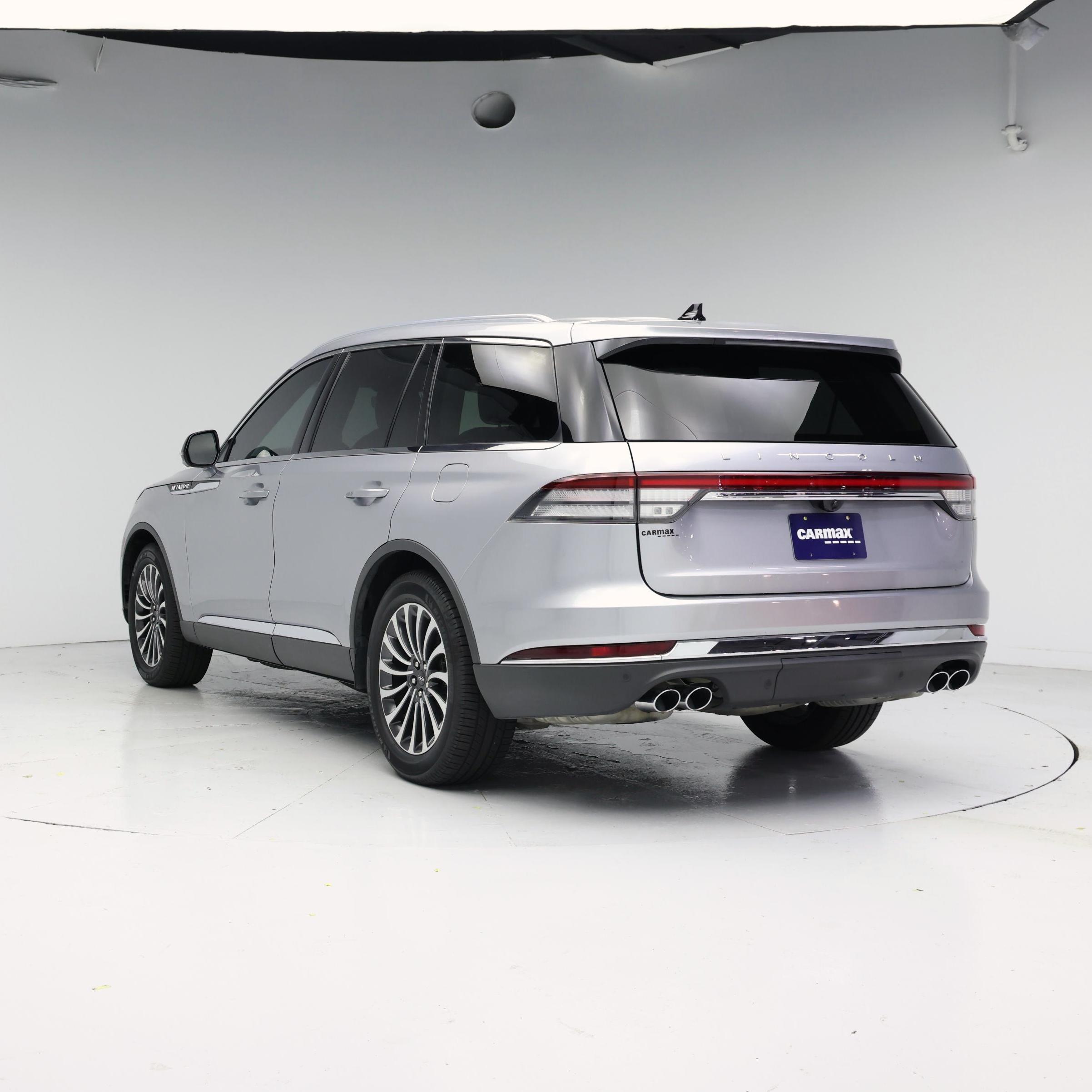 Thumbnail: 2022 Lincoln Aviator - 2
