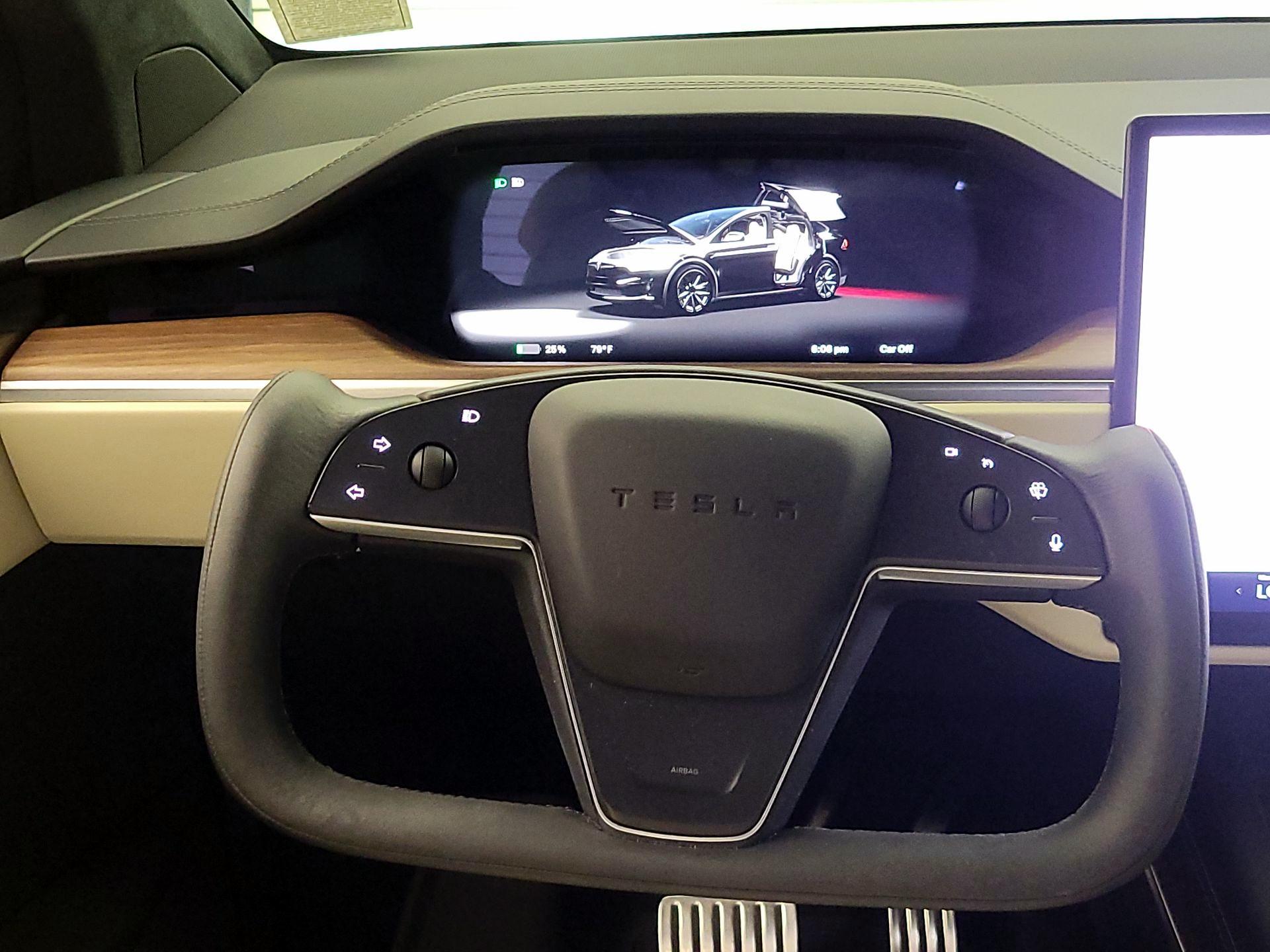 Thumbnail: 2024 Tesla Model X - 10
