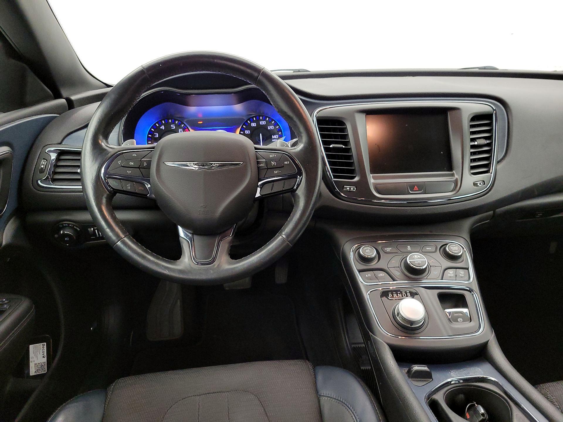 Thumbnail: 2015 Chrysler 200 - 10
