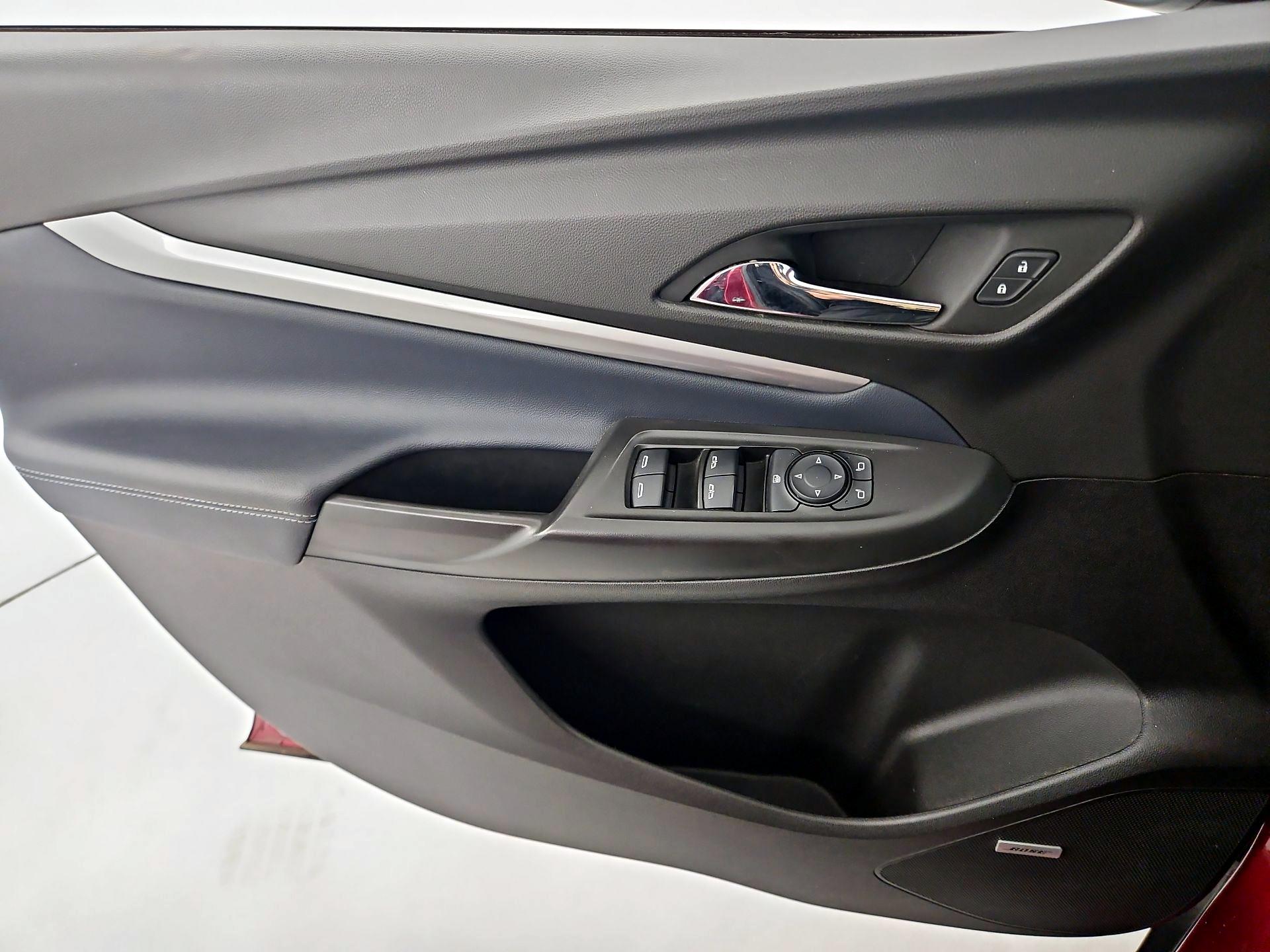 Thumbnail: 2023 Chevrolet Bolt EUV - 12