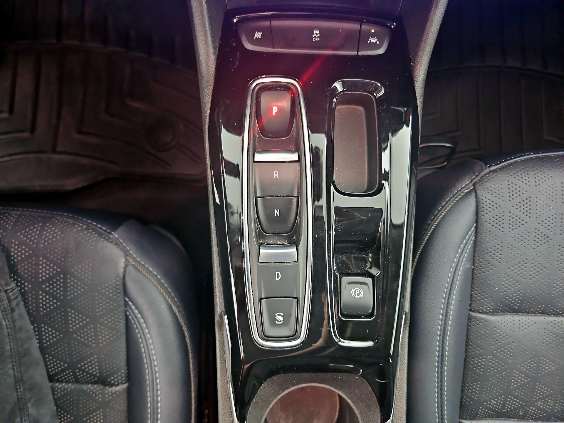 Thumbnail: 2023 Chevrolet Bolt EUV - 18