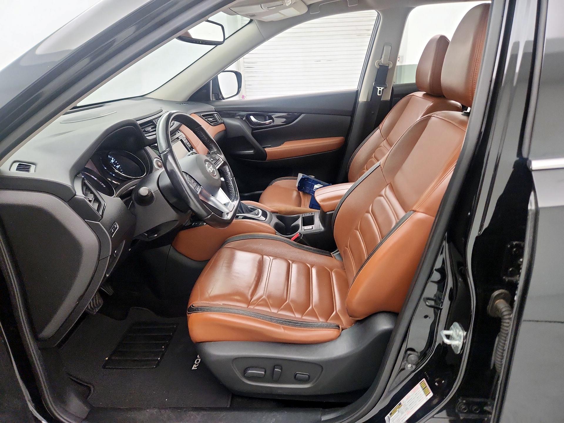 Thumbnail: 2018 Nissan Rogue - 11