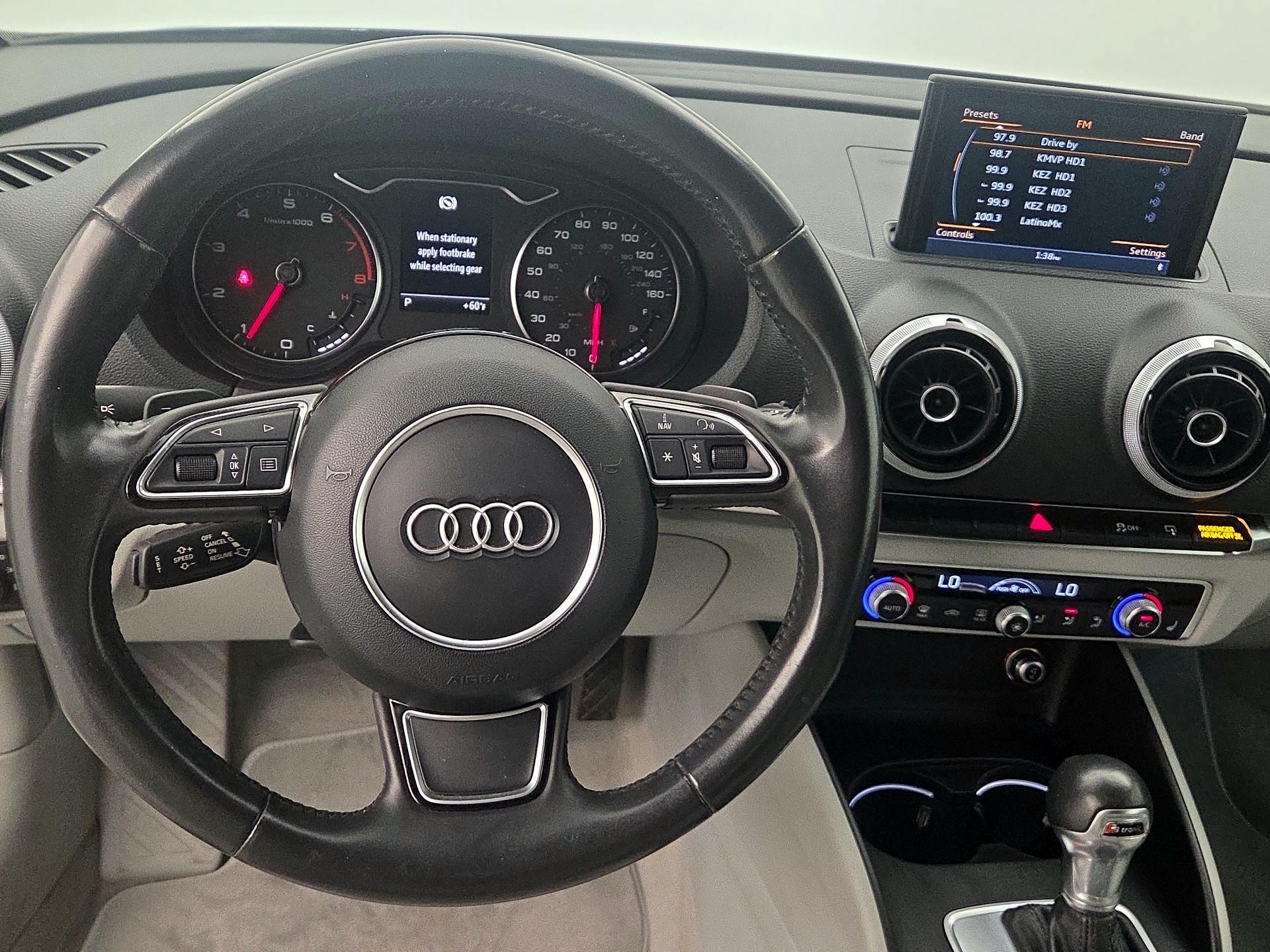 Thumbnail: 2015 Audi A3 - 10