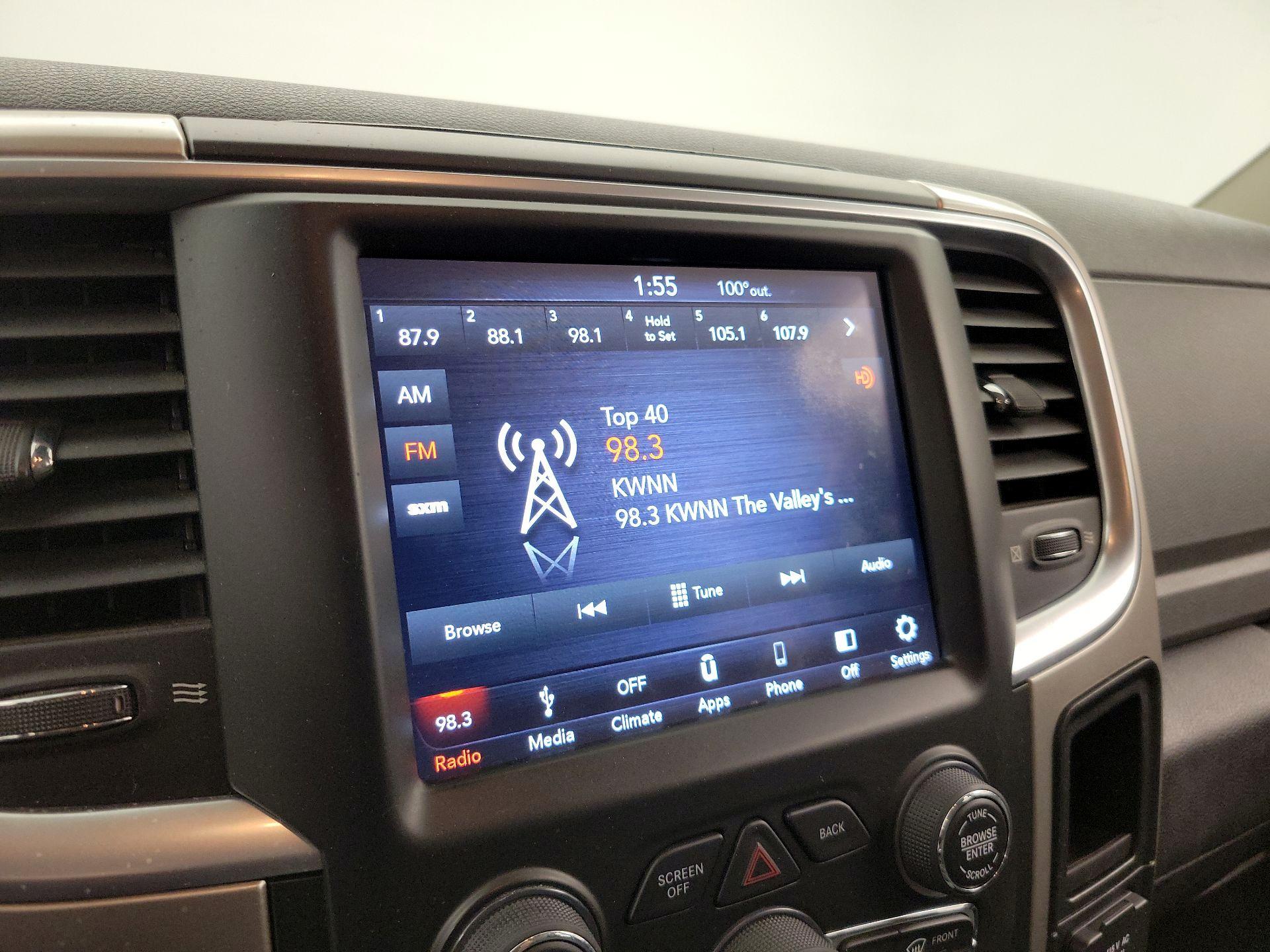 Thumbnail: 2019 RAM 1500 Classic - 15