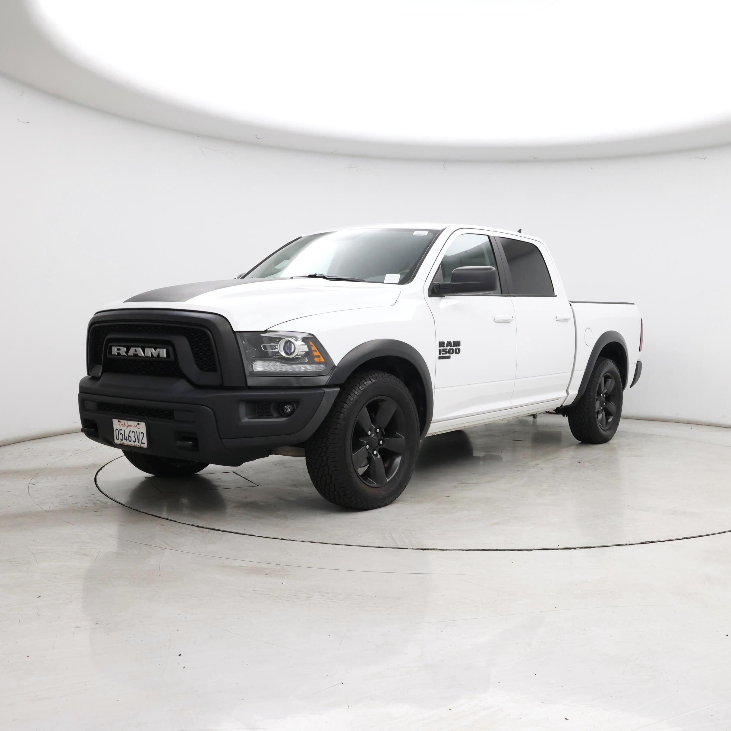 Thumbnail: 2019 RAM 1500 Classic - 4