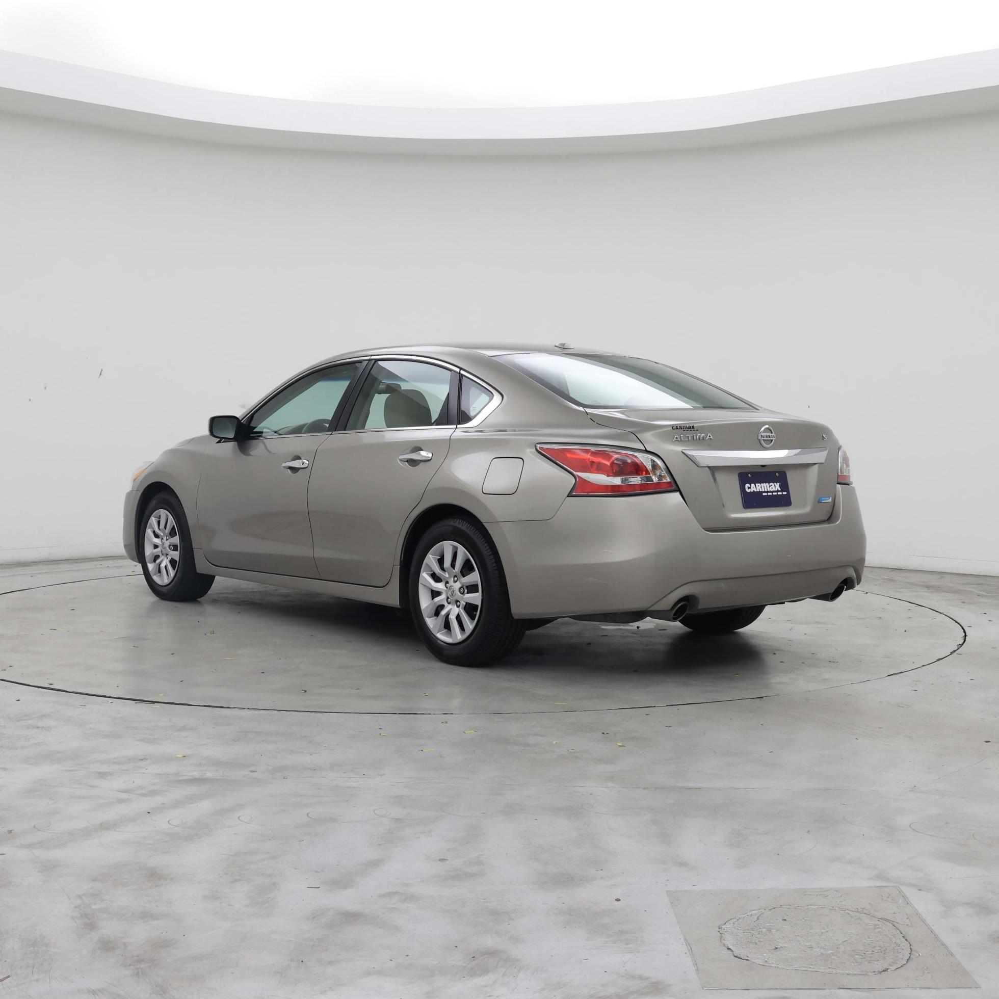 Thumbnail: 2014 Nissan Altima - 2