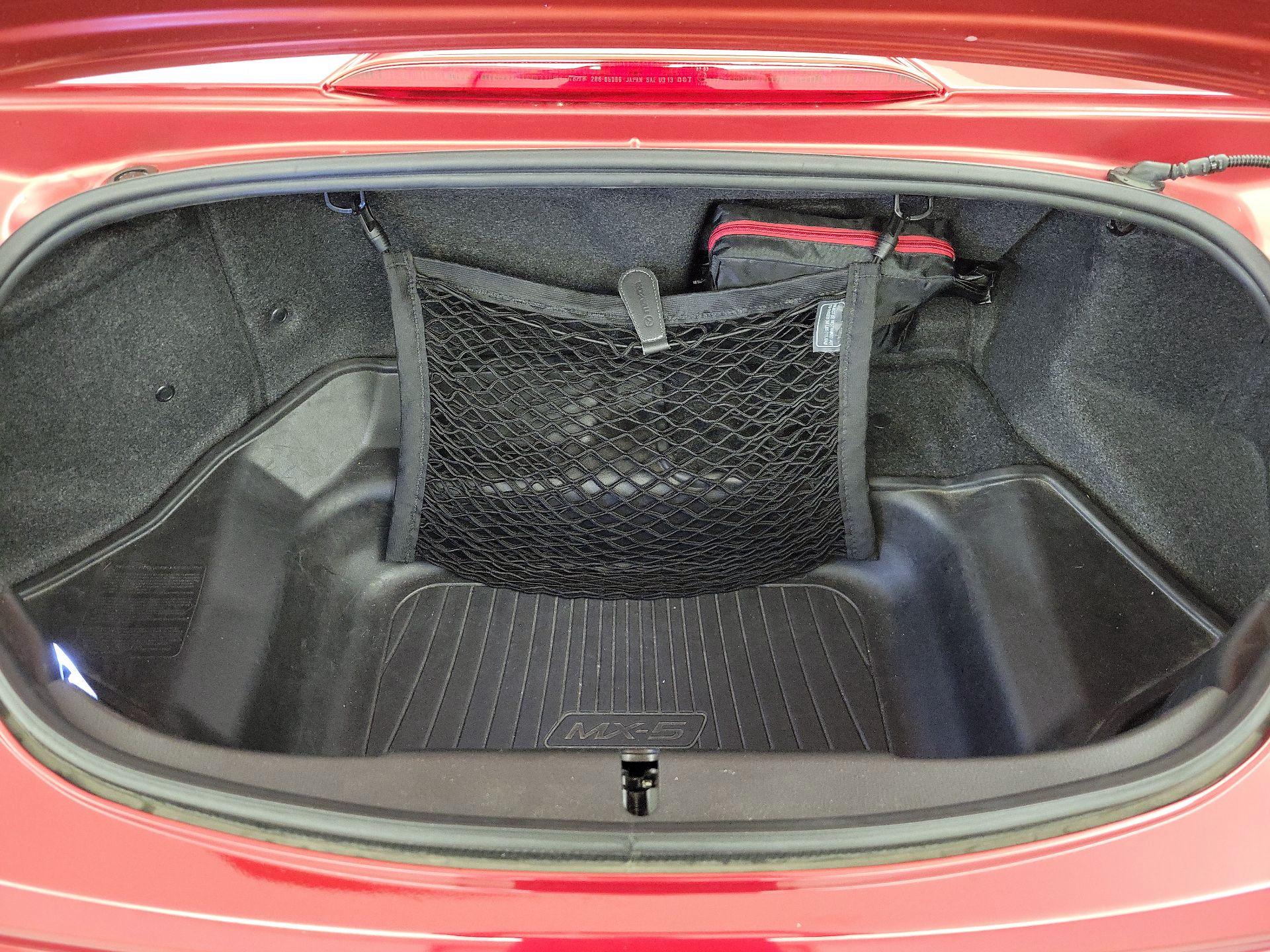 Thumbnail: 2016 Mazda MX-5 Miata - 19