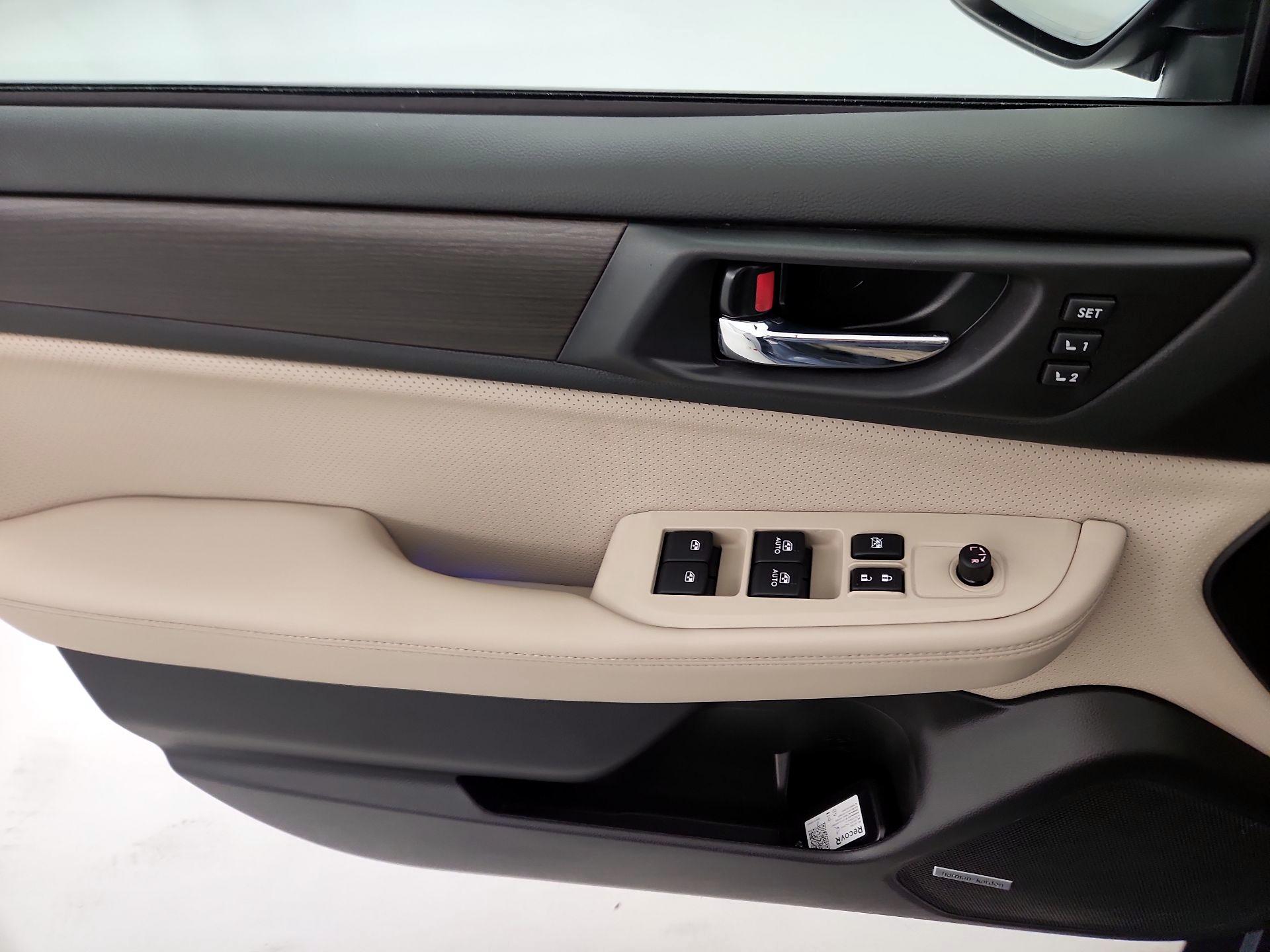 Thumbnail: 2016 Subaru Legacy - 12