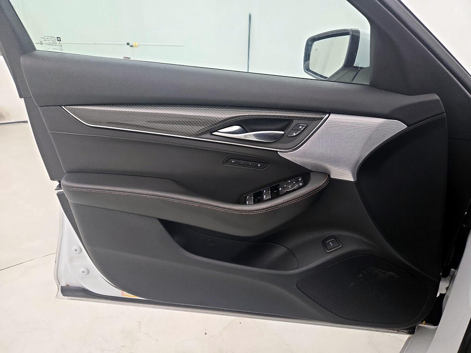 Thumbnail: 2021 Cadillac CT5 - 12