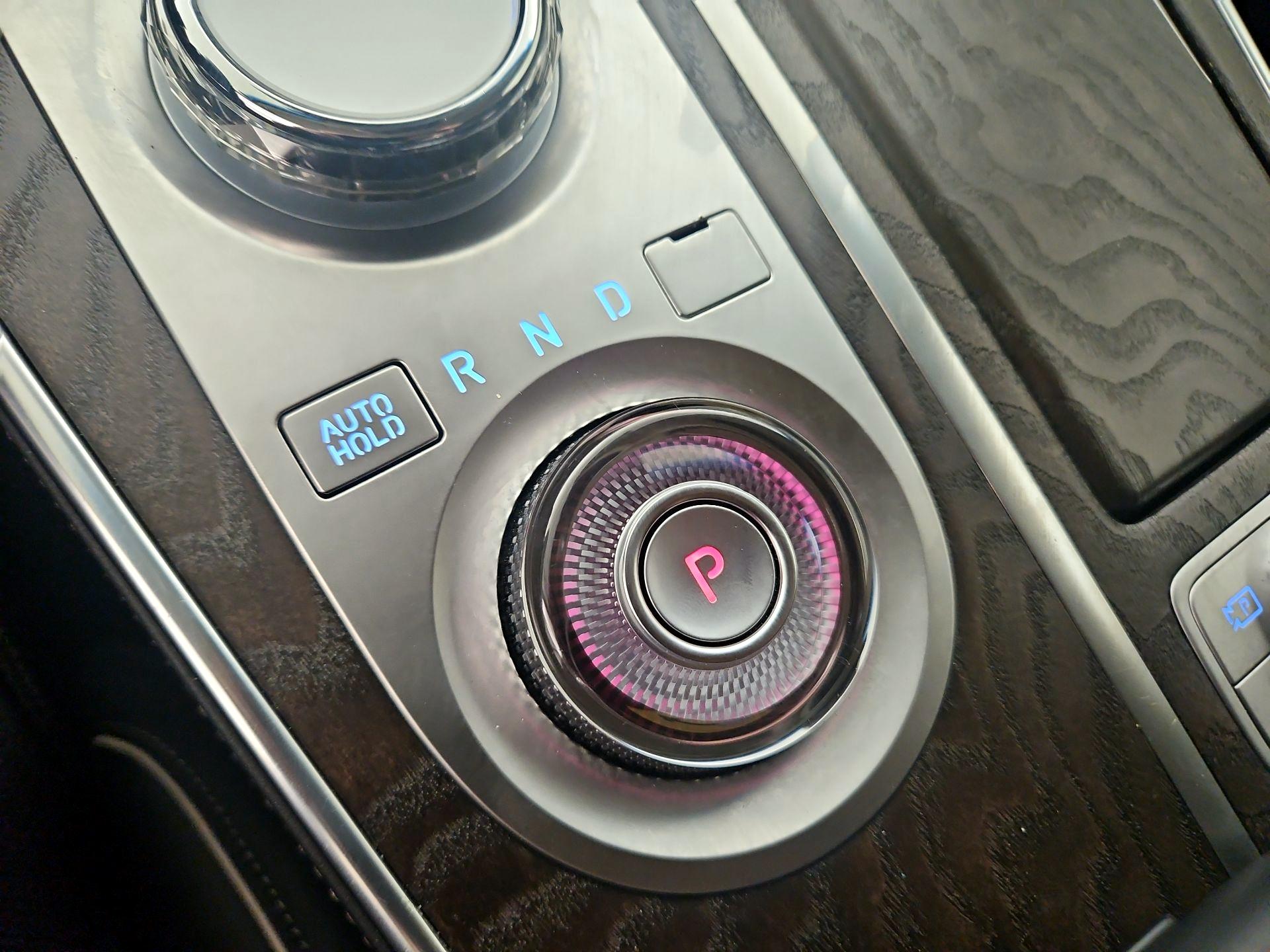 Thumbnail: 2024 Genesis GV80 - 18
