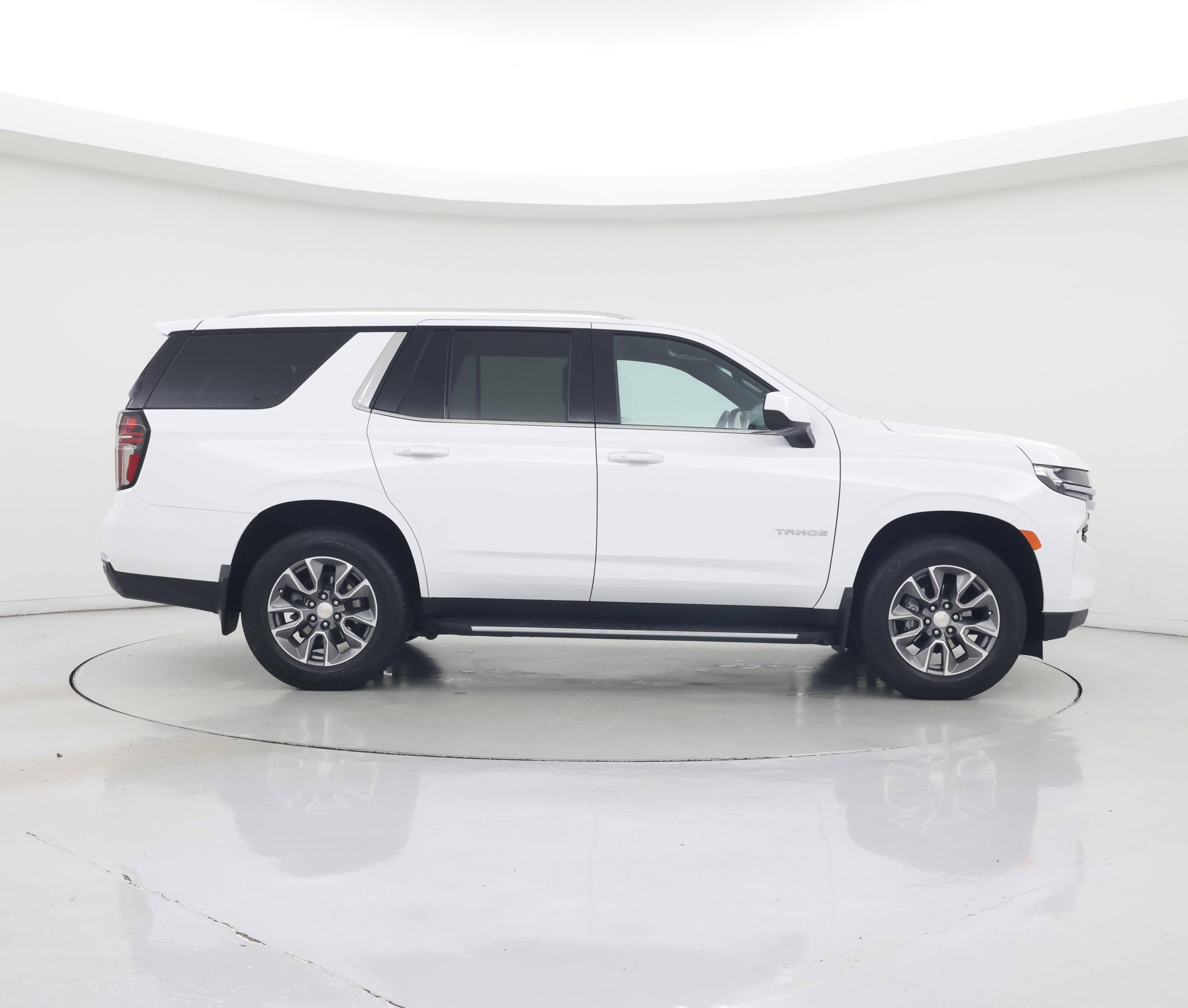 Thumbnail: 2024 Chevrolet Tahoe - 7