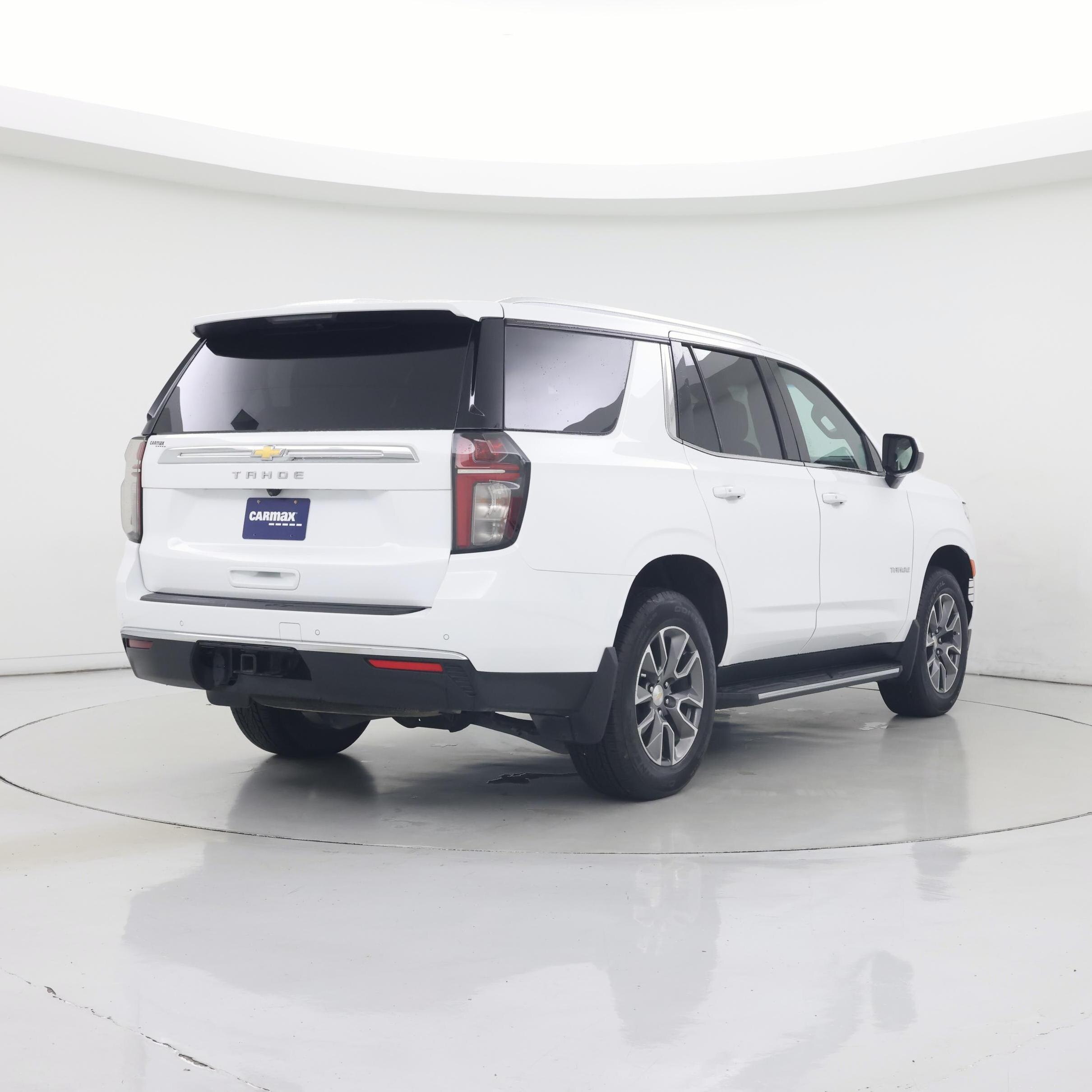 Thumbnail: 2024 Chevrolet Tahoe - 8