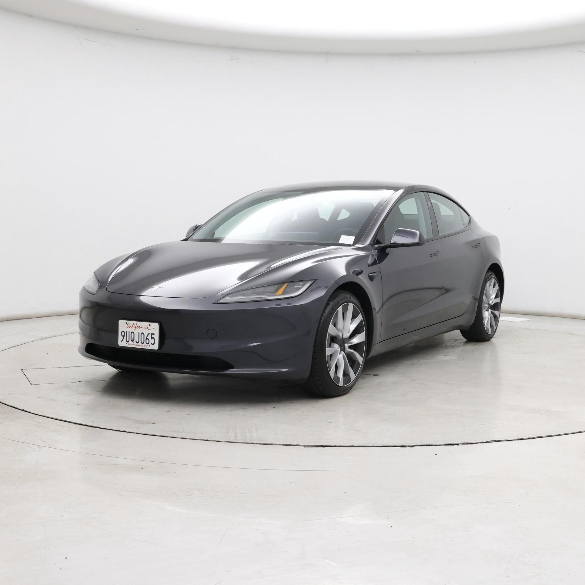 Thumbnail: 2025 Tesla Model 3 - 4